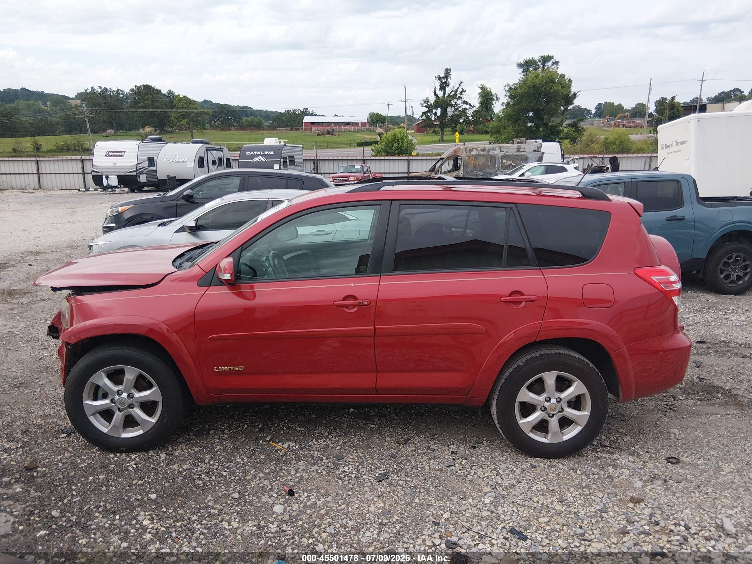 2009 Toyota Rav4 Limited V6 Red vin: JTMZK31VX95025789