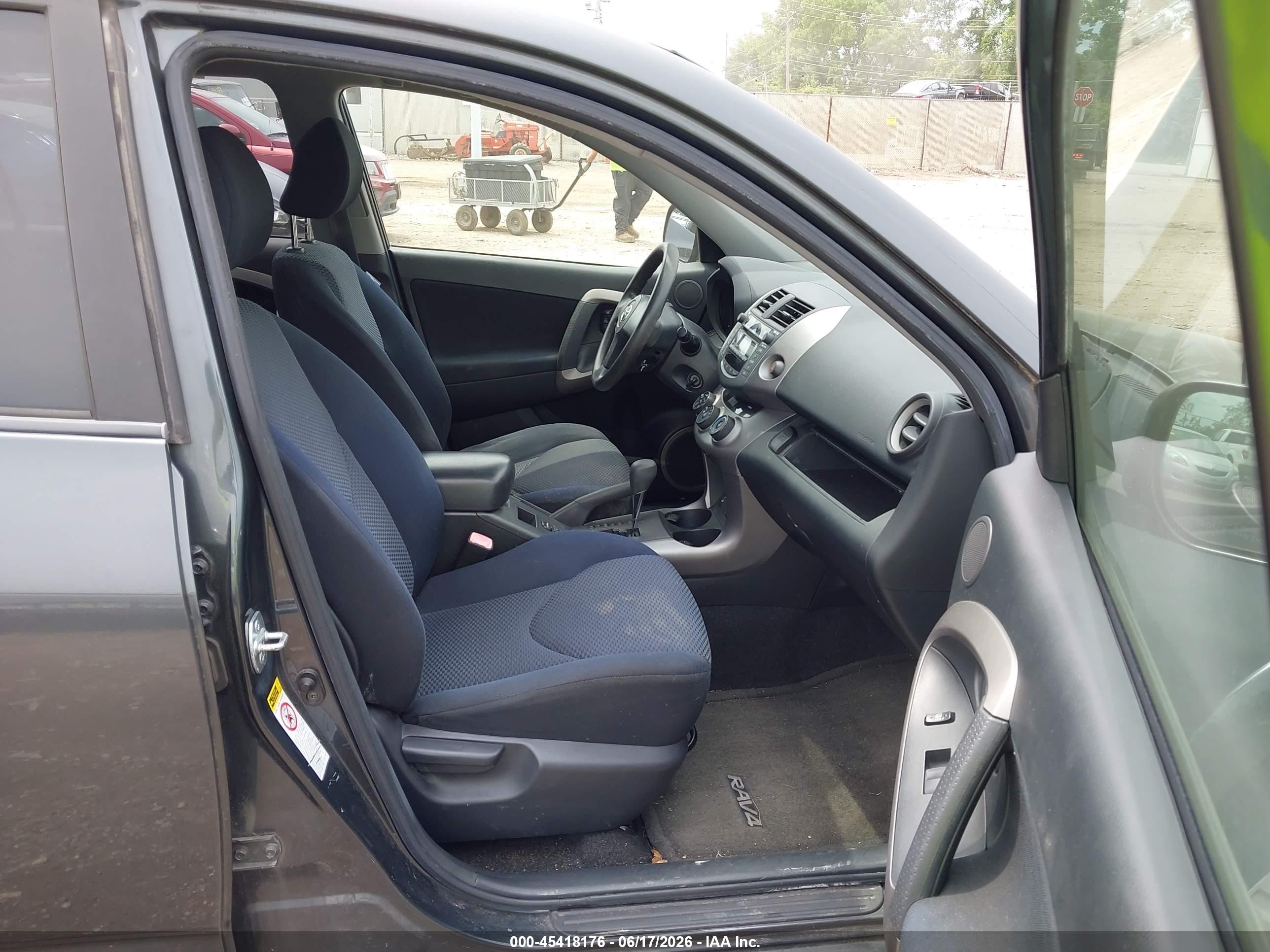 2007 Toyota Rav4 Sport Gray vin: JTMZK32V075008379