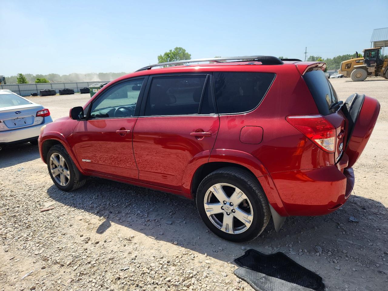 2008 Toyota Rav4 Sport Red vin: JTMZK32V086011665
