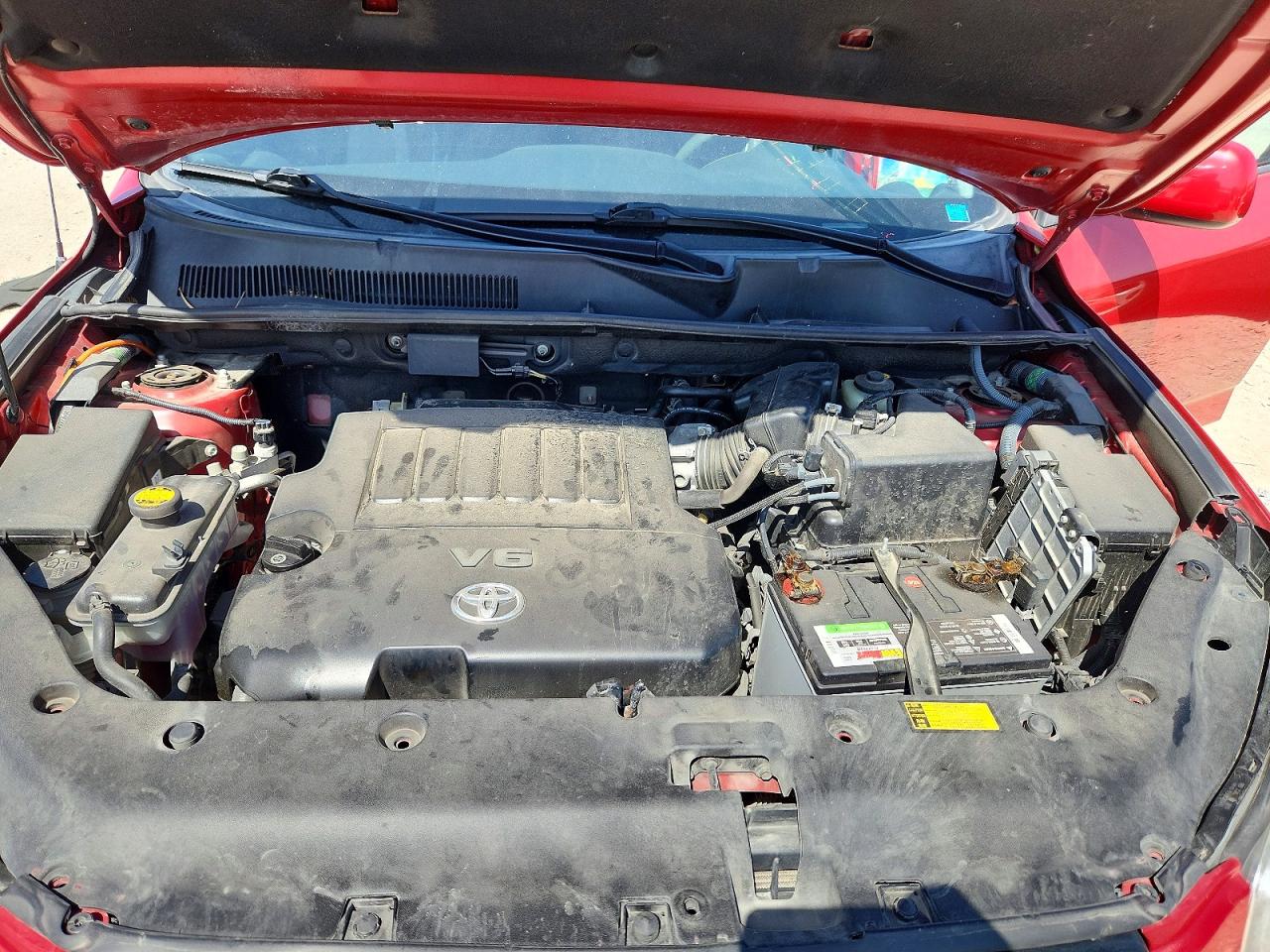 2008 Toyota Rav4 Sport Red vin: JTMZK32V086011665