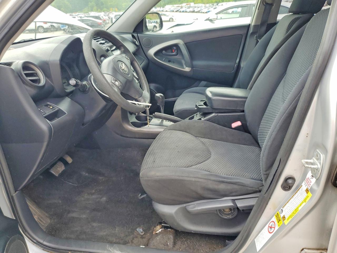 2009 Toyota Rav4 Sport Silver vin: JTMZK32V39D001001