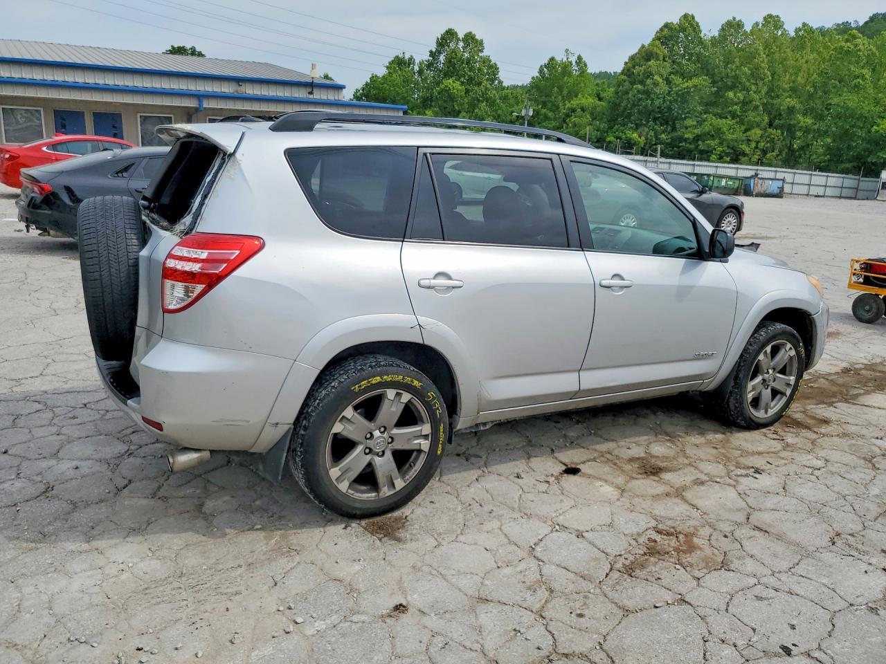 2009 Toyota Rav4 Sport Silver vin: JTMZK32V39D001001