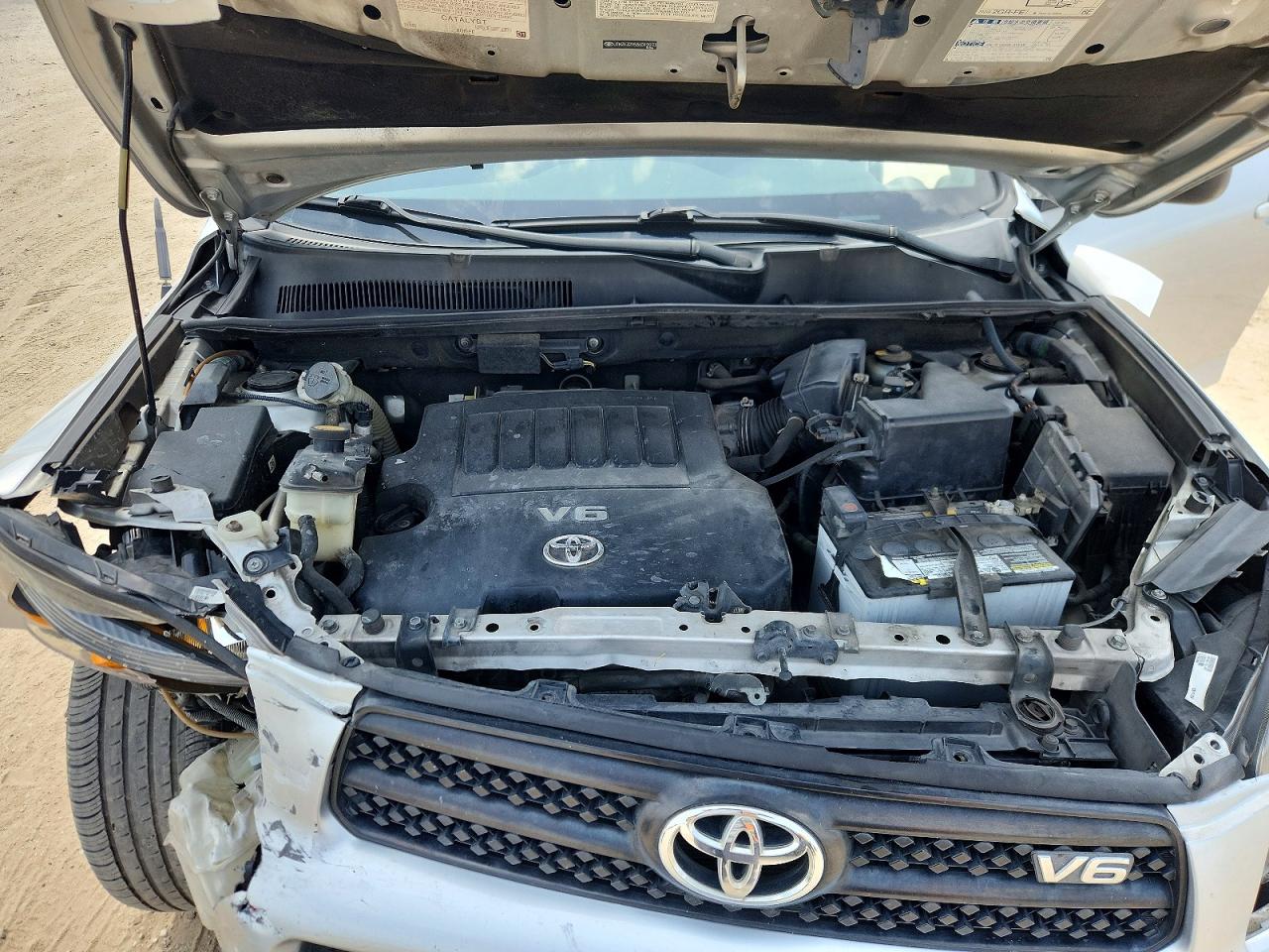 2008 Toyota Rav4 Sport Silver vin: JTMZK32V586012973