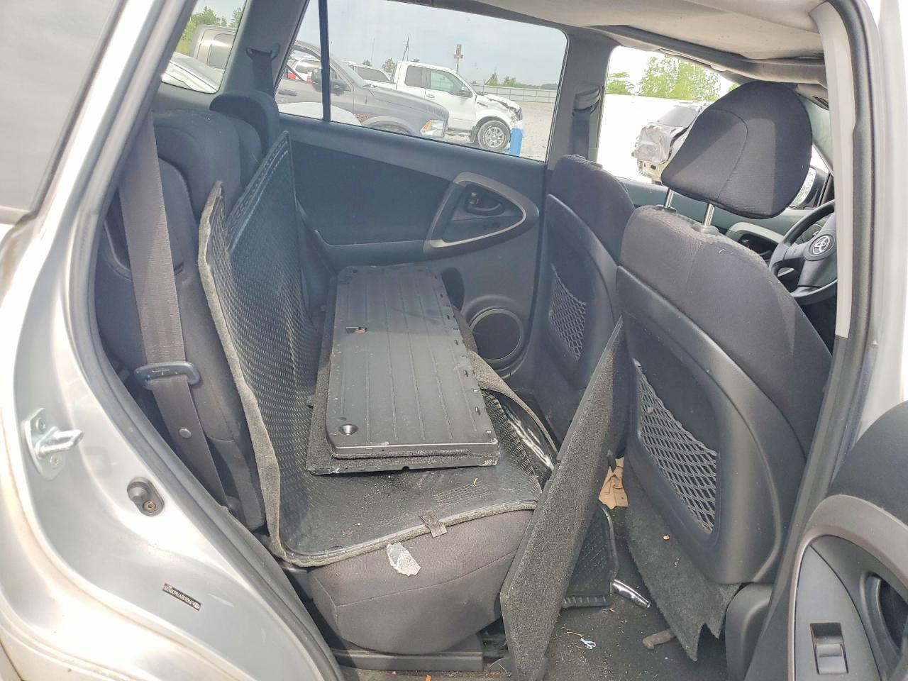 2006 Toyota Rav4 Sport Silver vin: JTMZK32V766001082