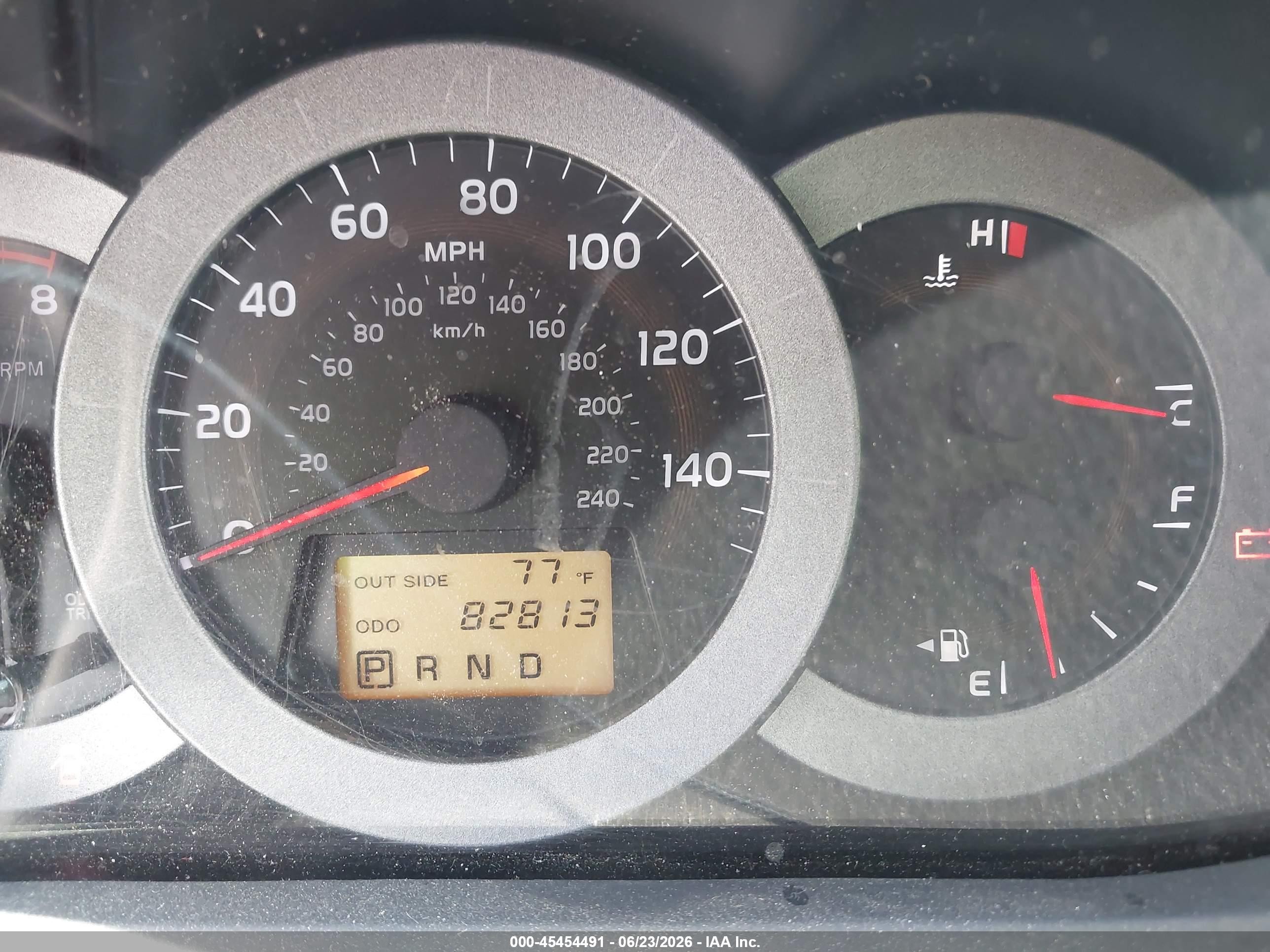 2007 Toyota Rav4 Sport White vin: JTMZK32V975010812