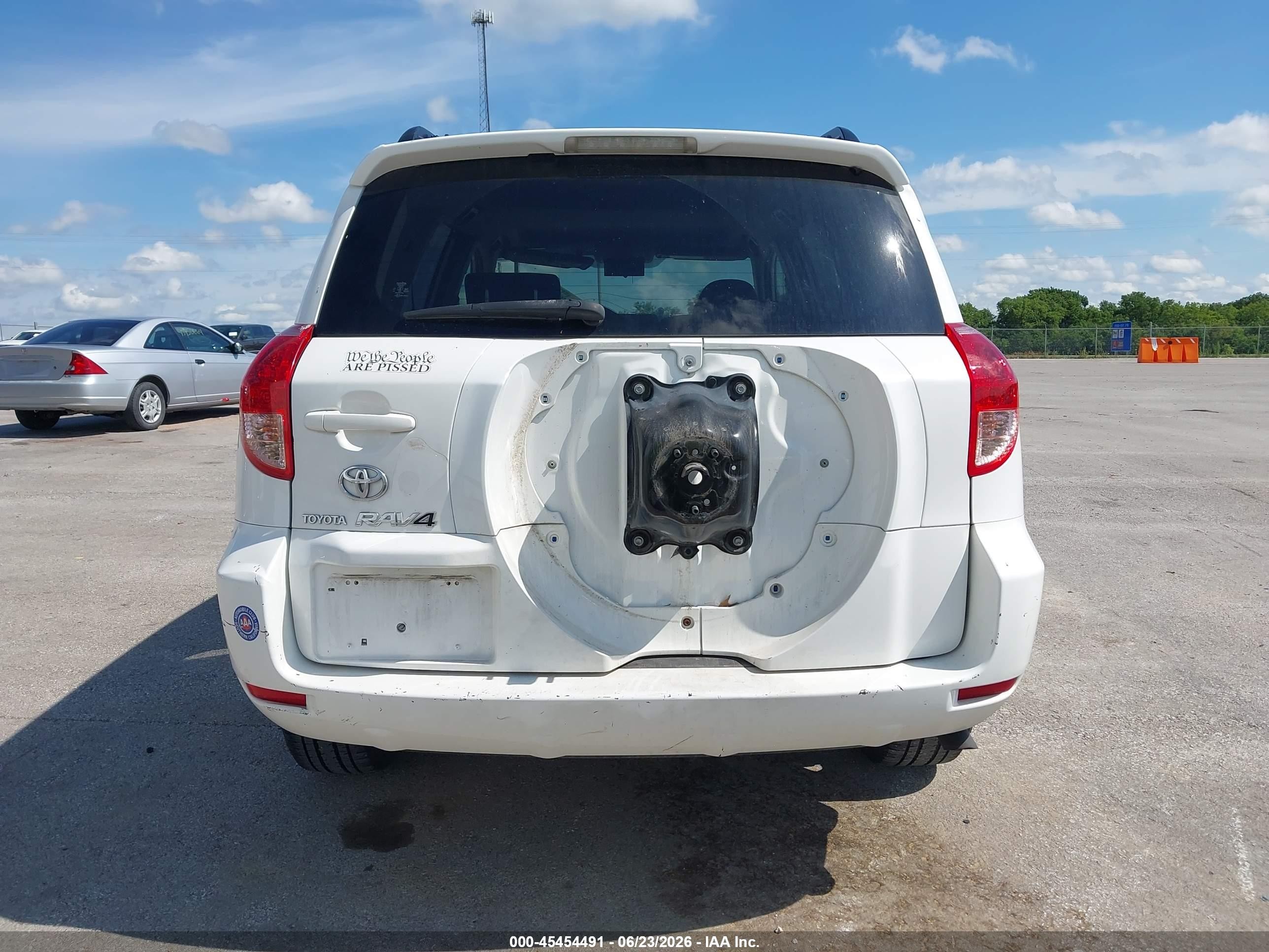 2007 Toyota Rav4 Sport White vin: JTMZK32V975010812