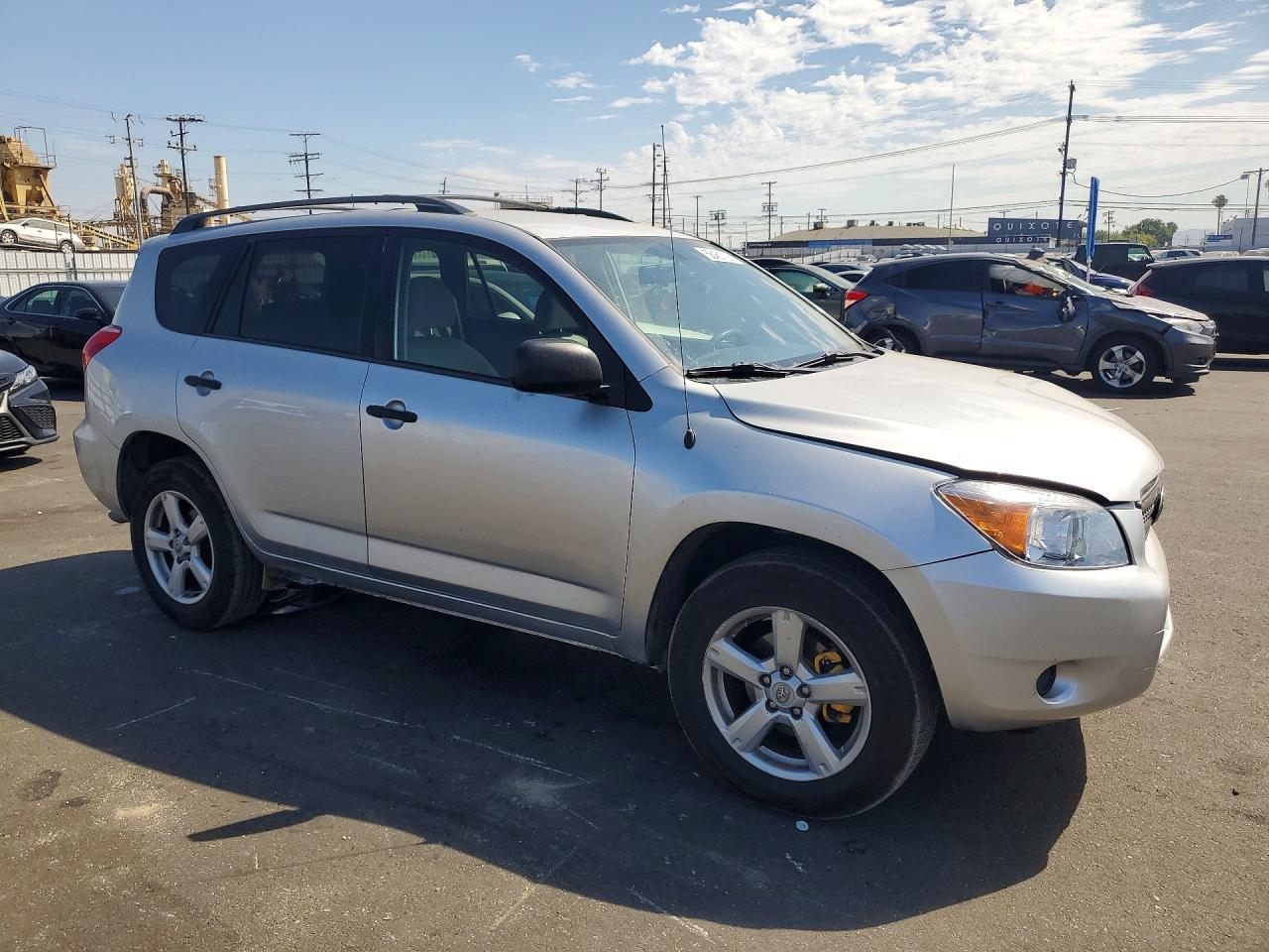 2006 Toyota Rav4 Base Silver vin: JTMZK33V065004815