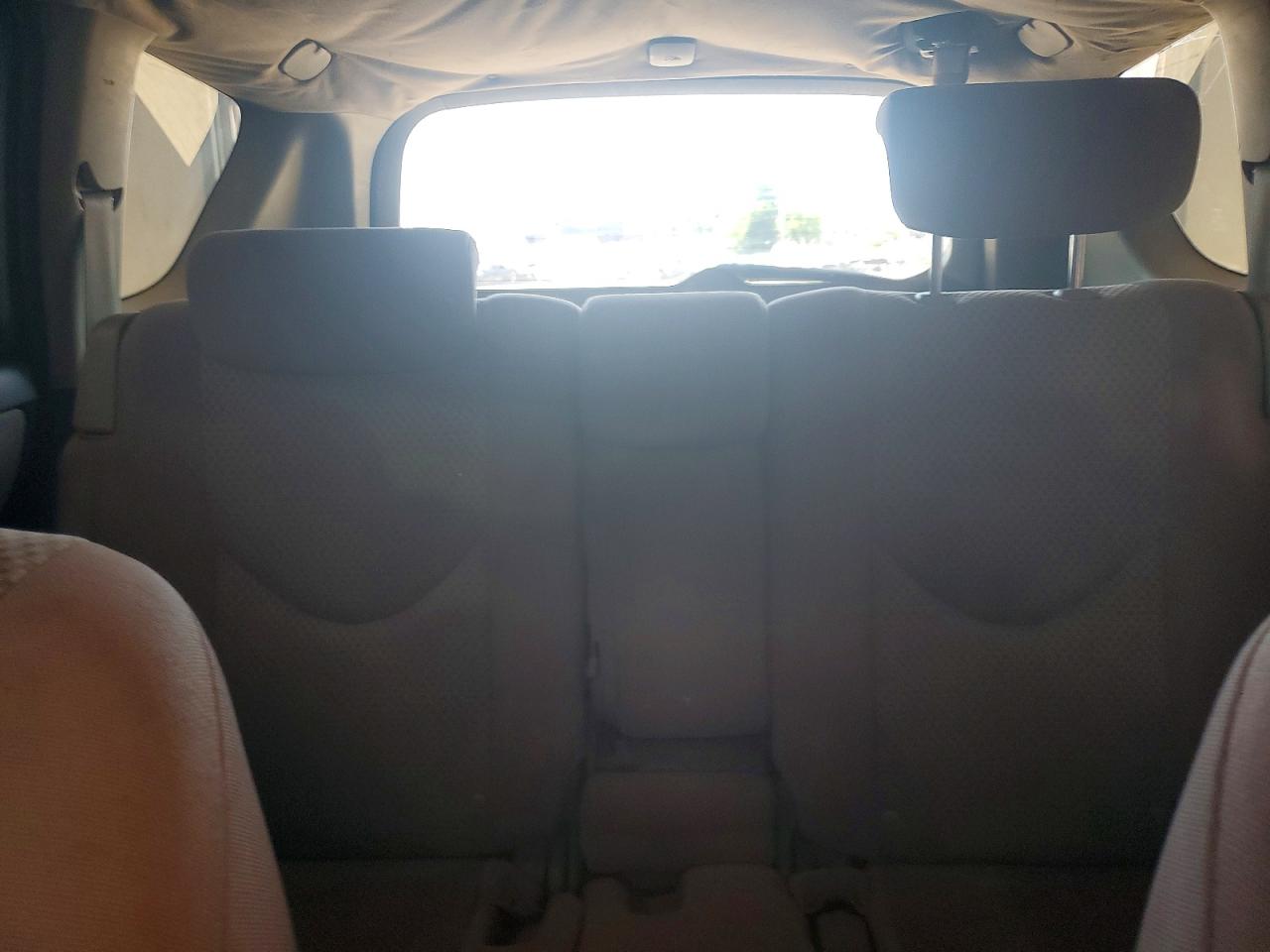 2007 Toyota Rav4 Base Gray vin: JTMZK33V076004647