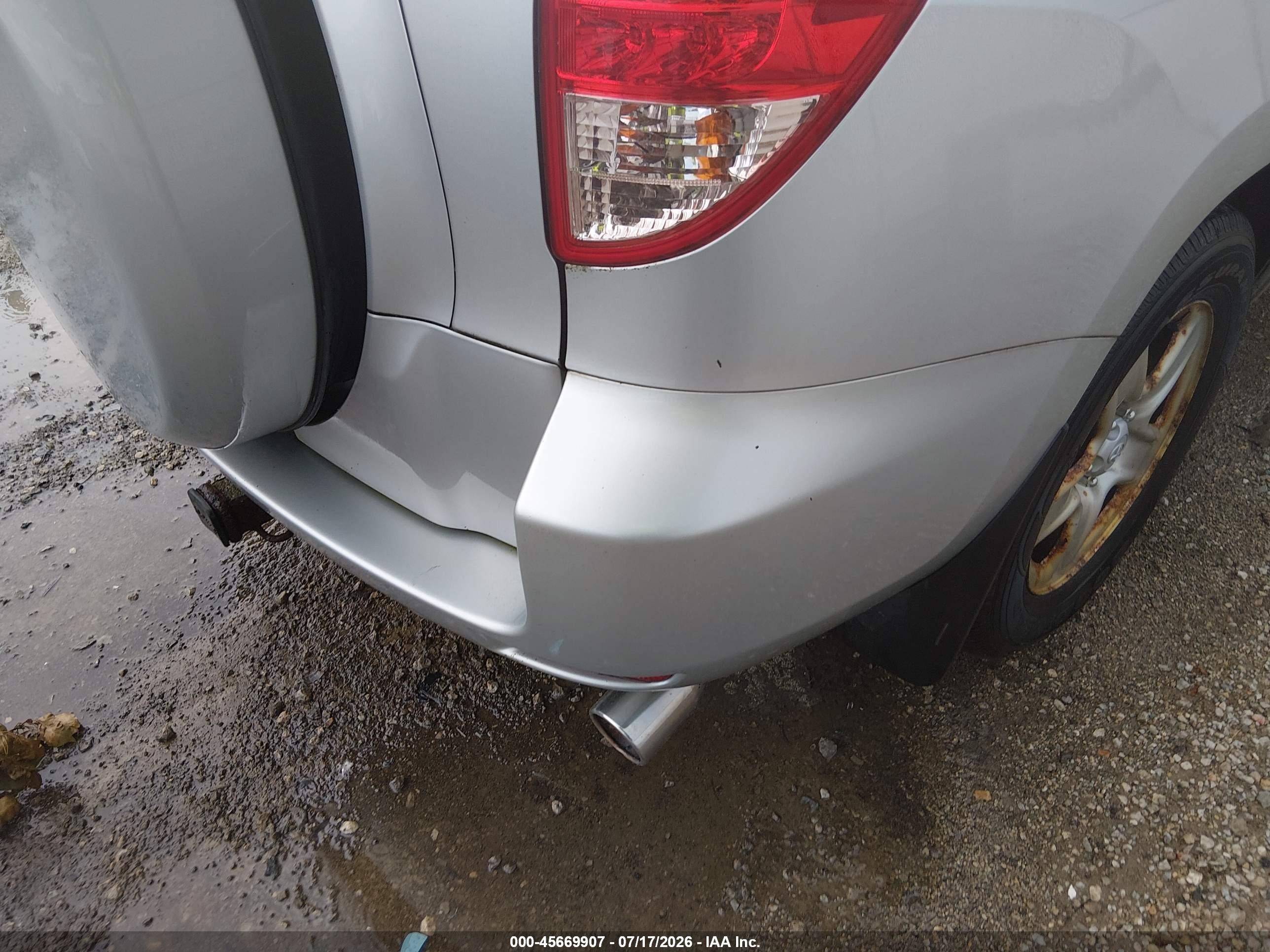 2007 Toyota Rav4 Base V6 (a5) Серебряный vin: JTMZK33V175015484