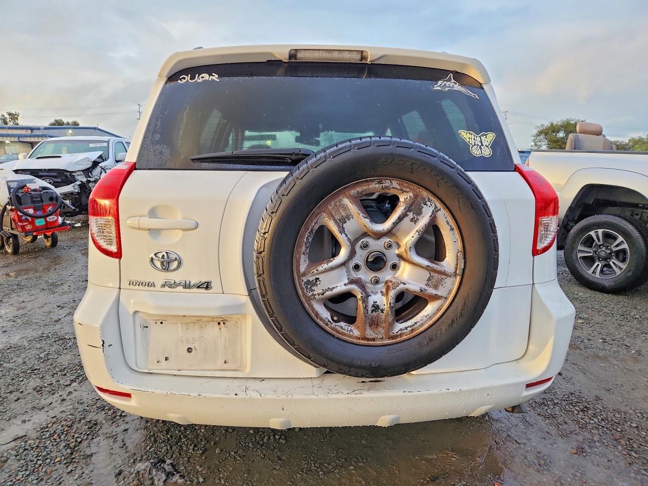 2006 Toyota Rav4 Белый vin: JTMZK33V265002838
