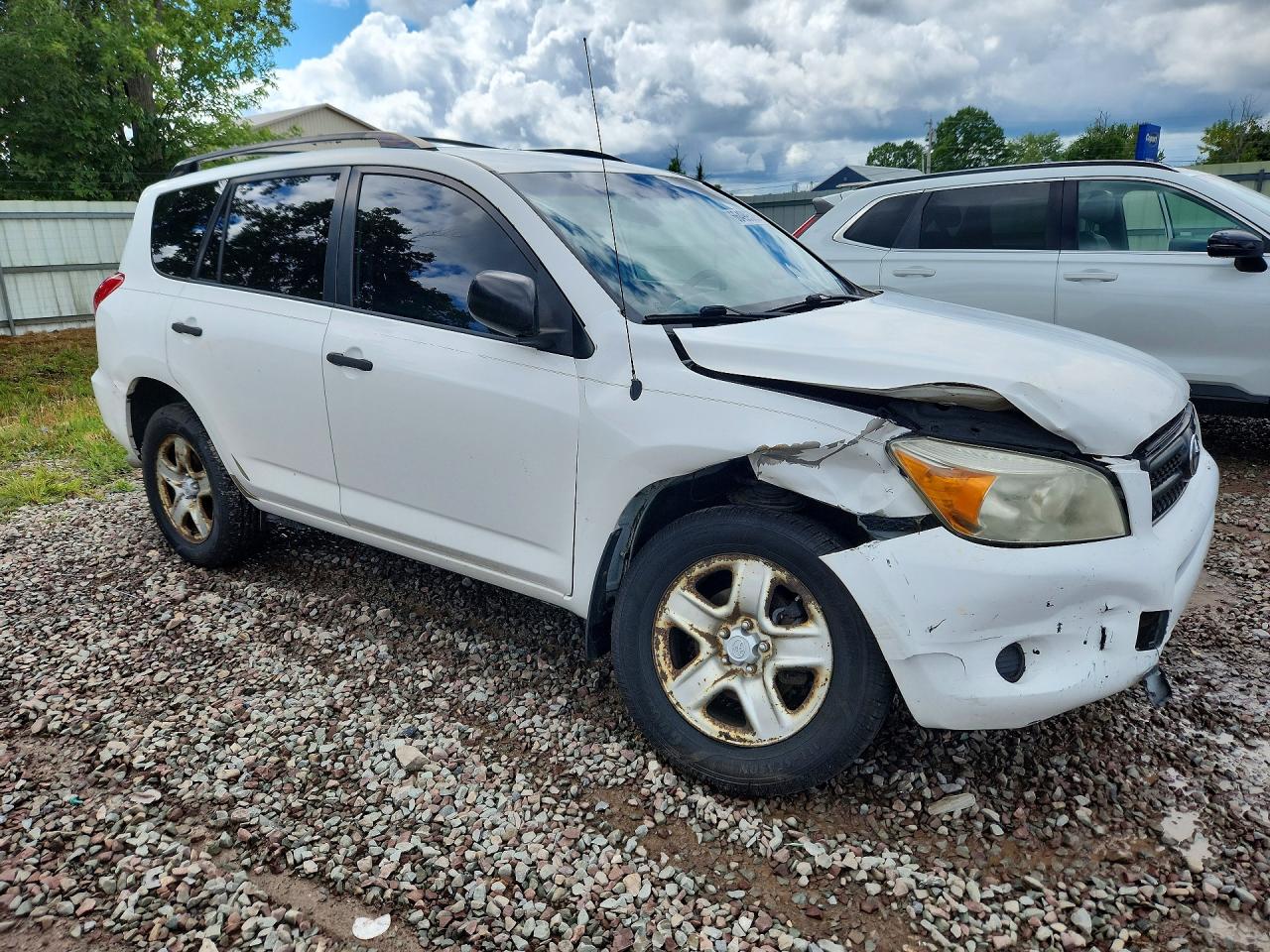 2008 Toyota Rav4 Base White vin: JTMZK33V485022978