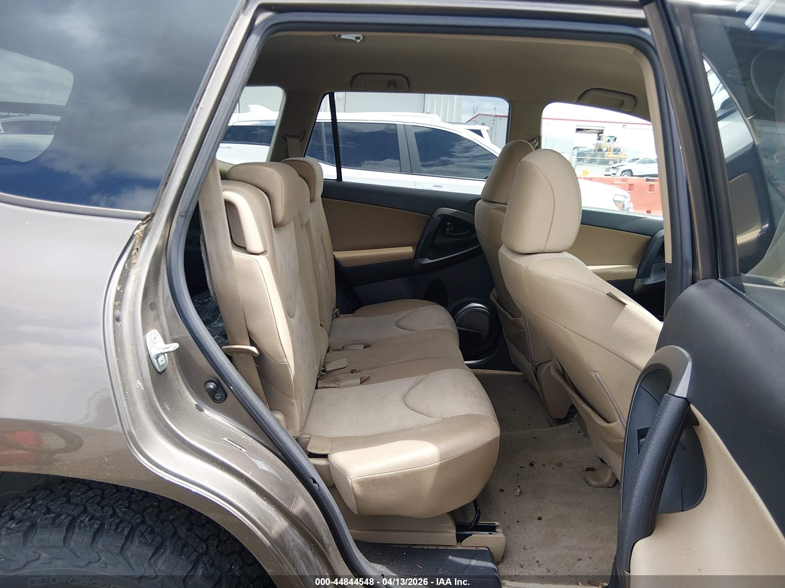 2009 Toyota Rav4 Base V6 Brown vin: JTMZK33V49D001801