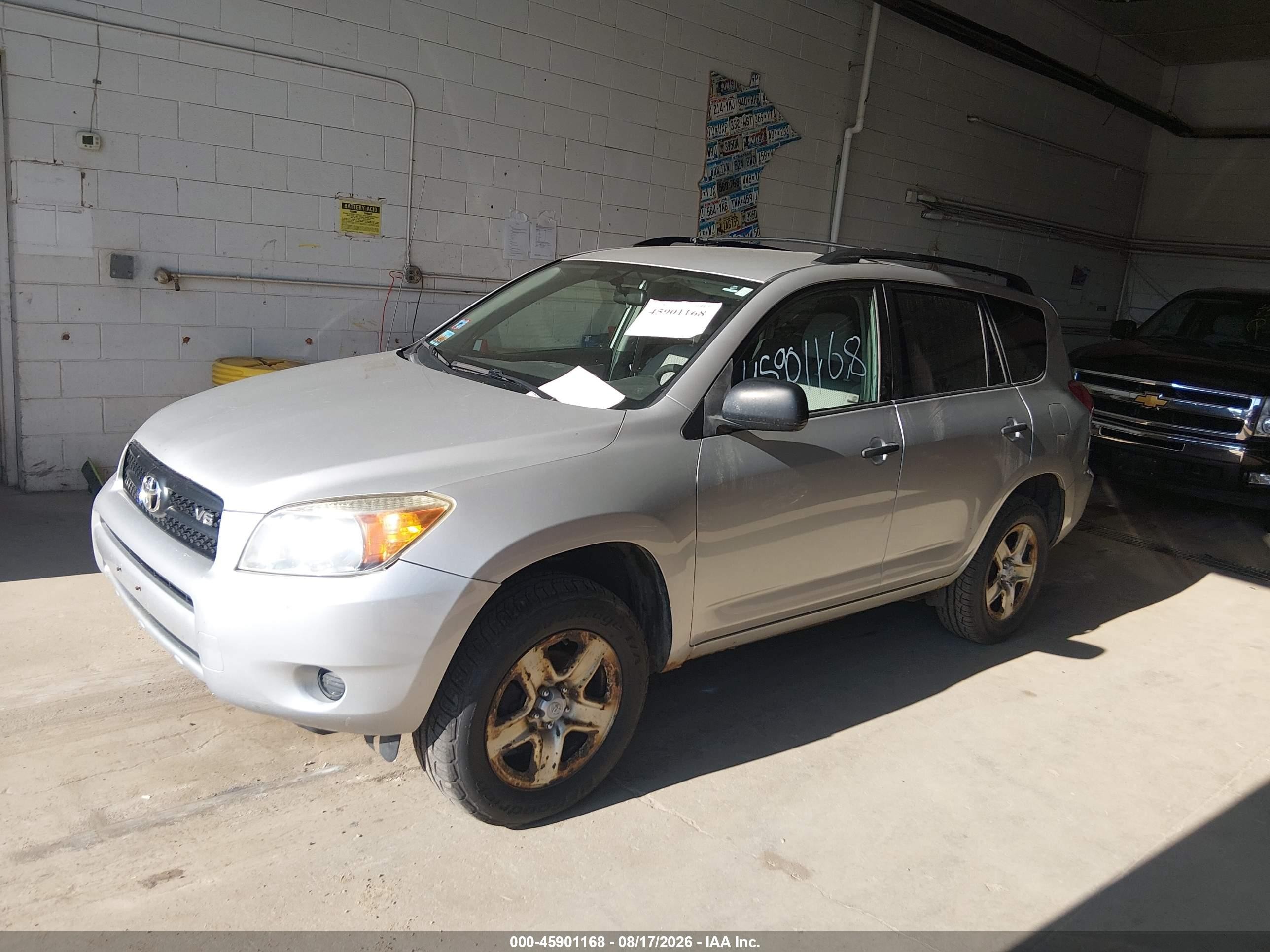 2007 Toyota Rav4 Base V6 (a5) Silver vin: JTMZK33V575009039