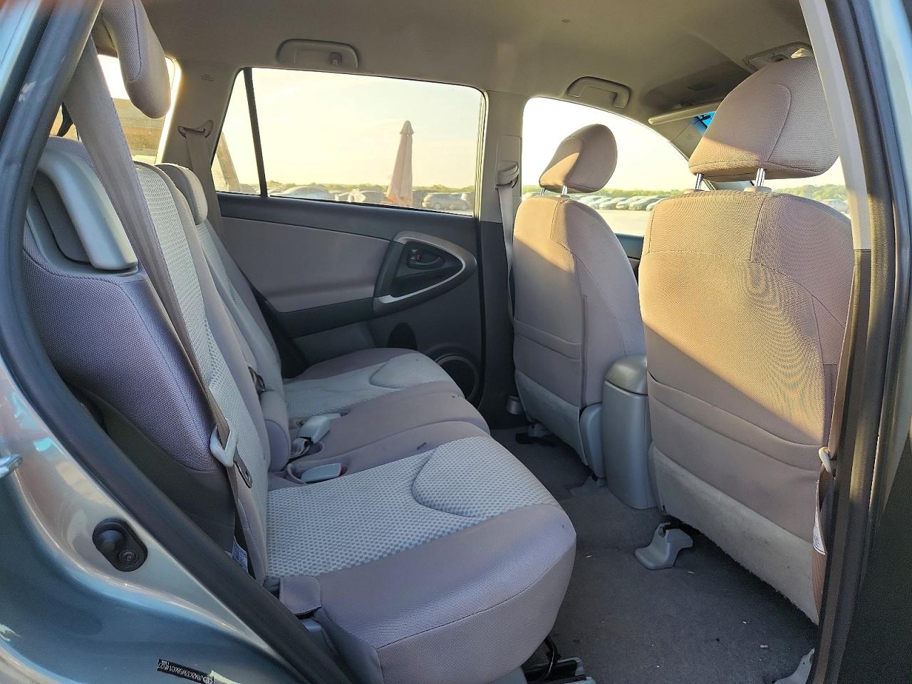 2008 Toyota Rav4 Base Gray vin: JTMZK33V586014527