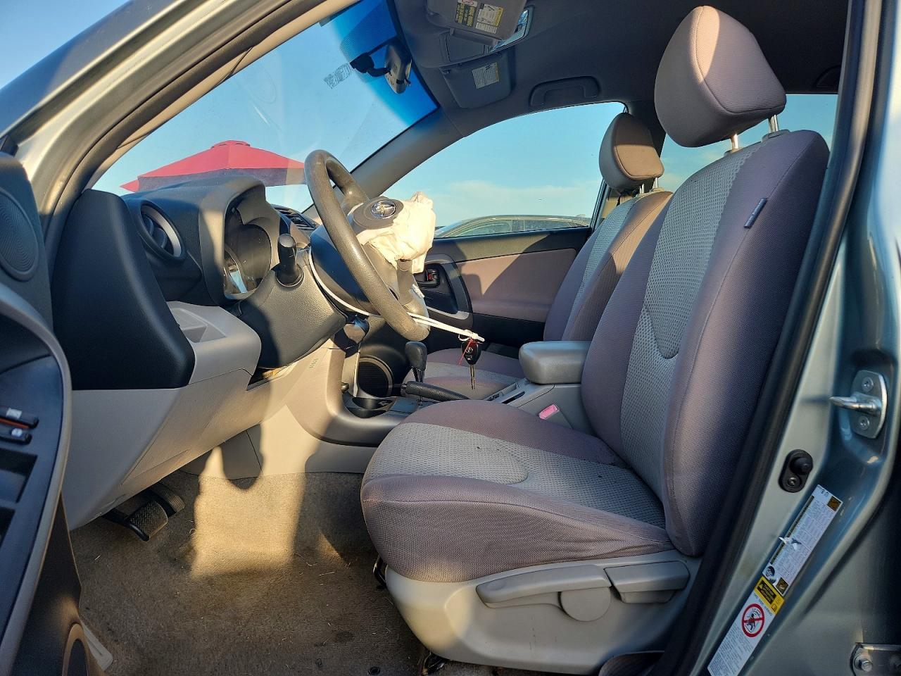 2008 Toyota Rav4 Base Gray vin: JTMZK33V586014527