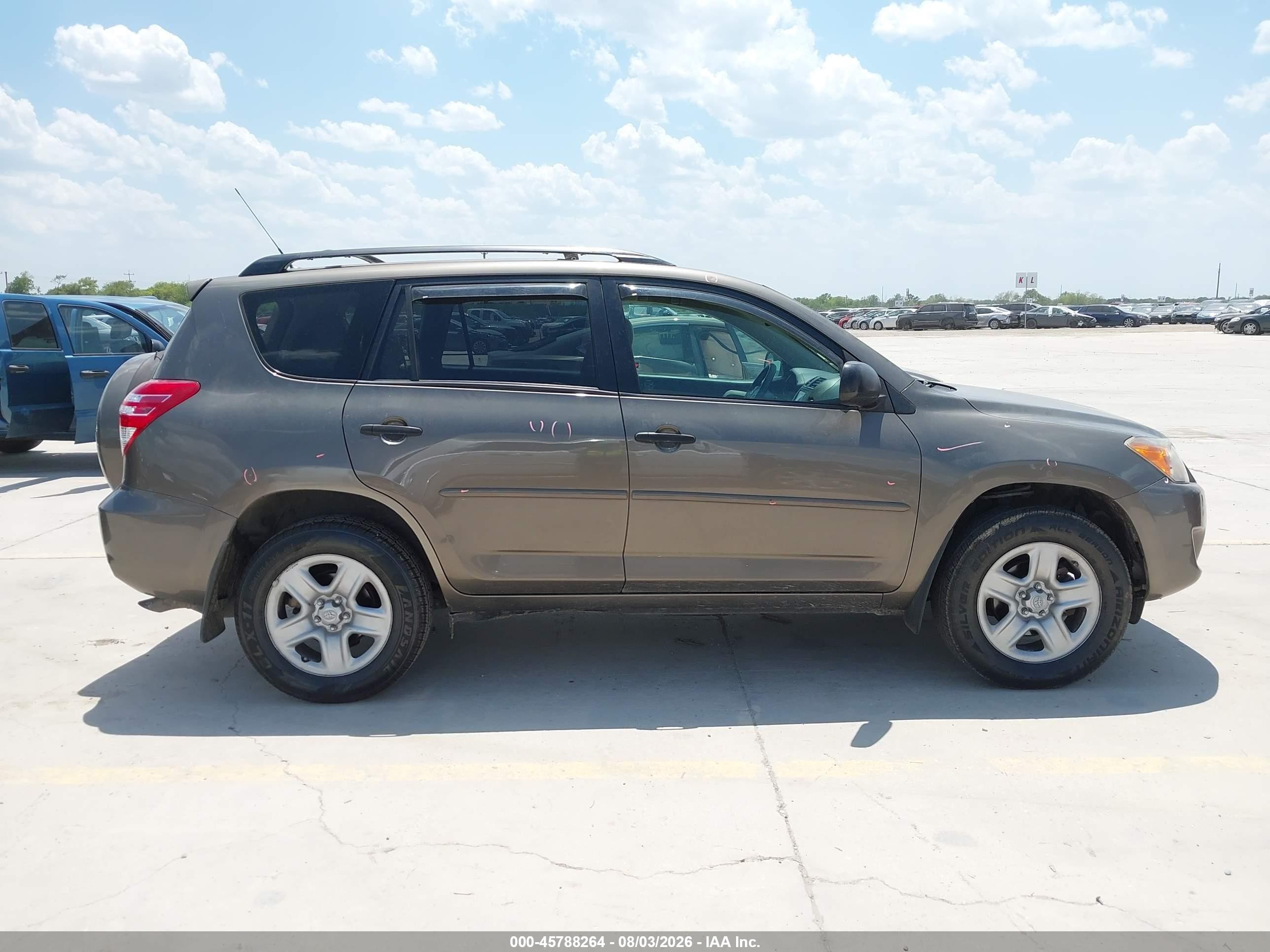 2009 Toyota Rav4 Base V6 Brown vin: JTMZK33V59D003007