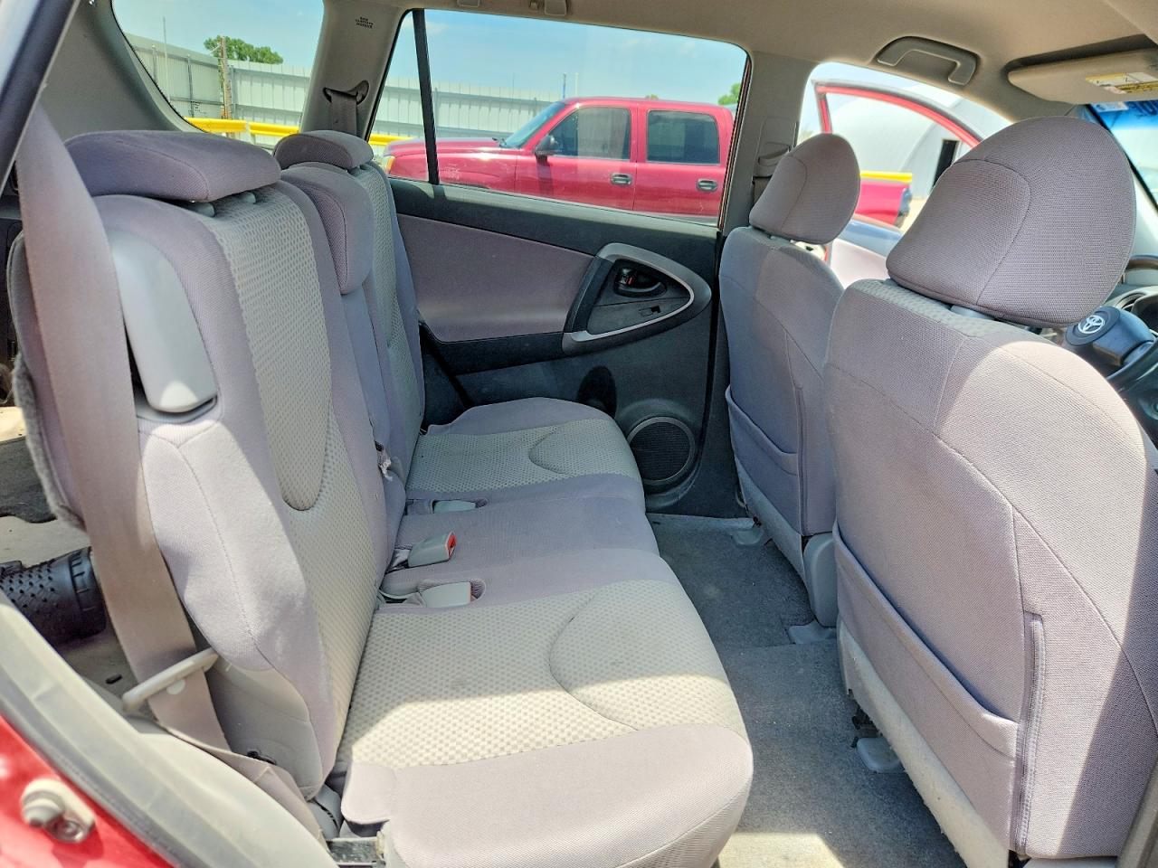 2008 Toyota Rav4 Base Red vin: JTMZK33V686012849