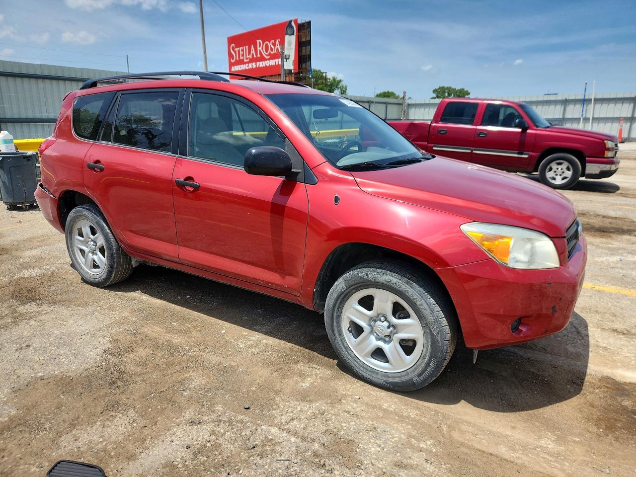 2008 Toyota Rav4 Base Red vin: JTMZK33V686012849