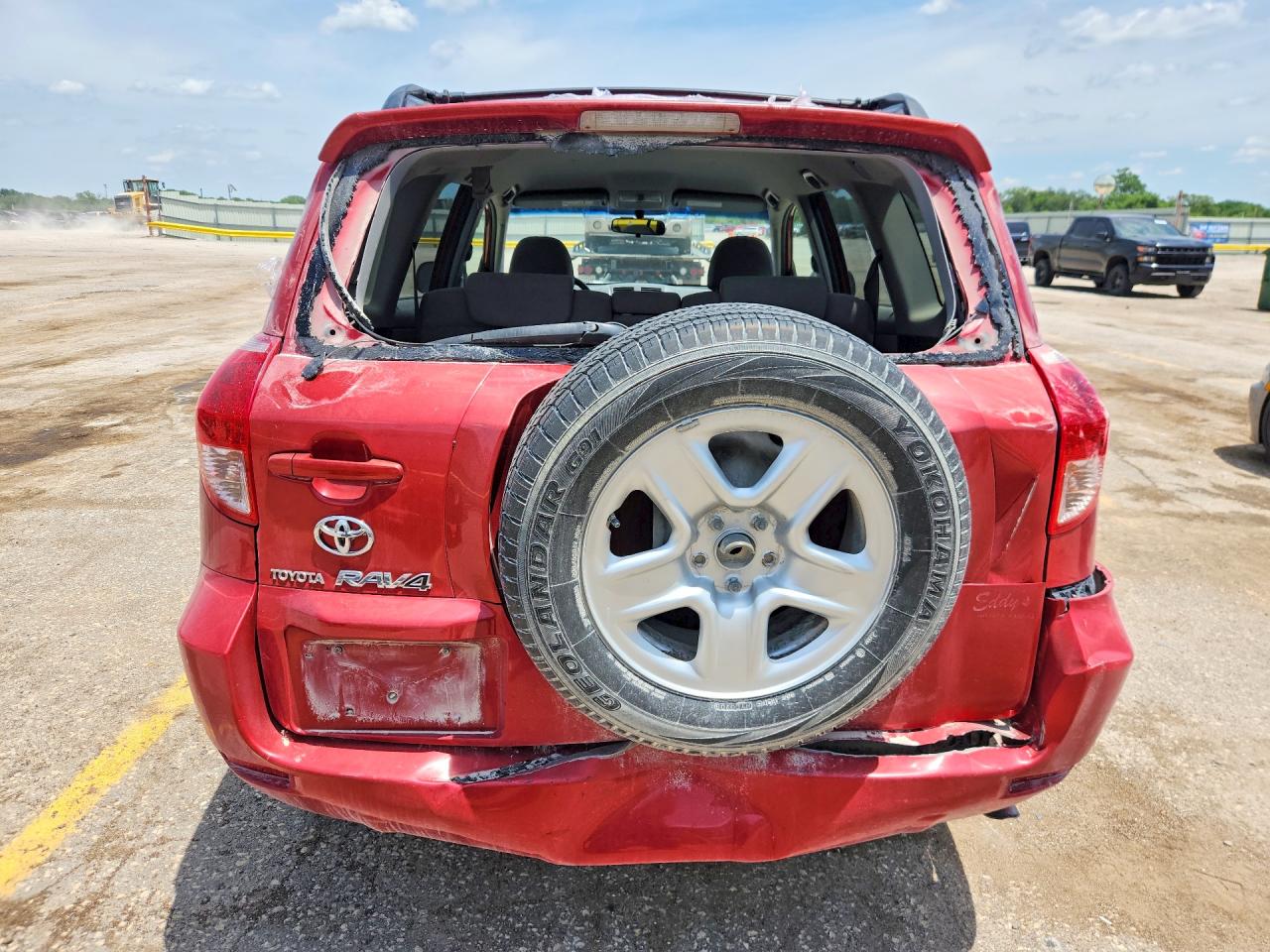 2008 Toyota Rav4 Base Red vin: JTMZK33V686012849