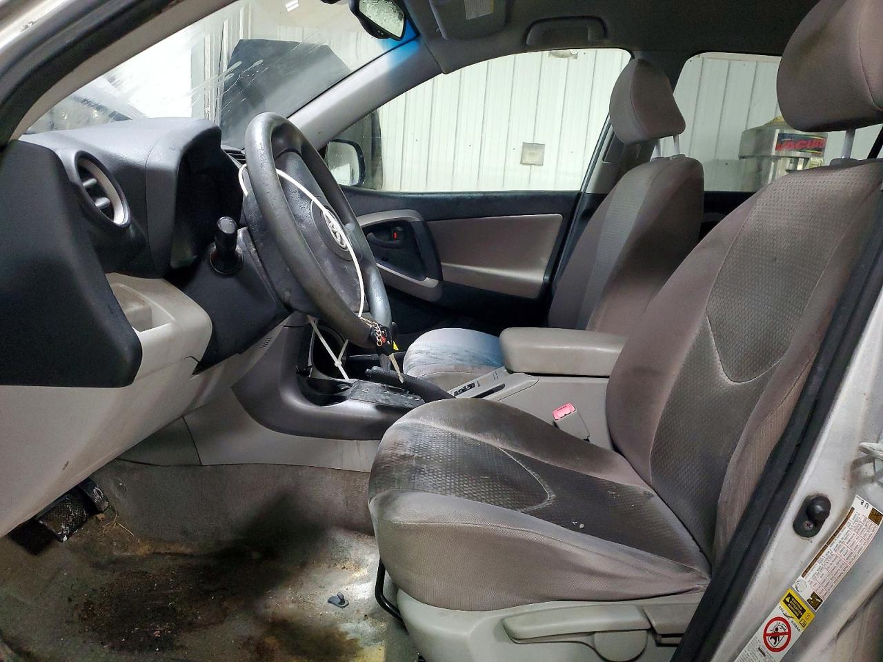2007 Toyota Rav4 Silver vin: JTMZK33V775010662