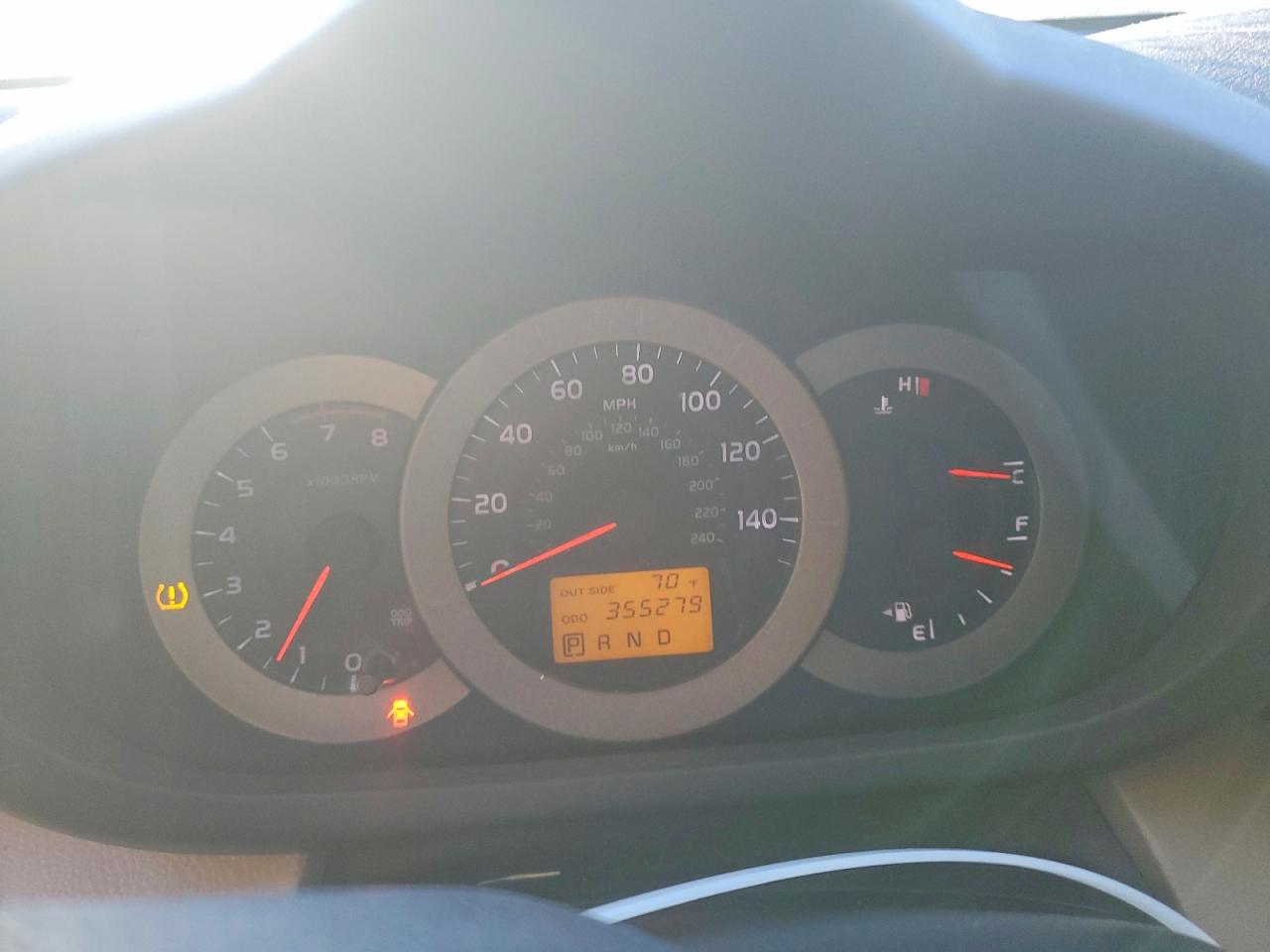 2008 Toyota Rav4 Base Бежевый vin: JTMZK33V786015940