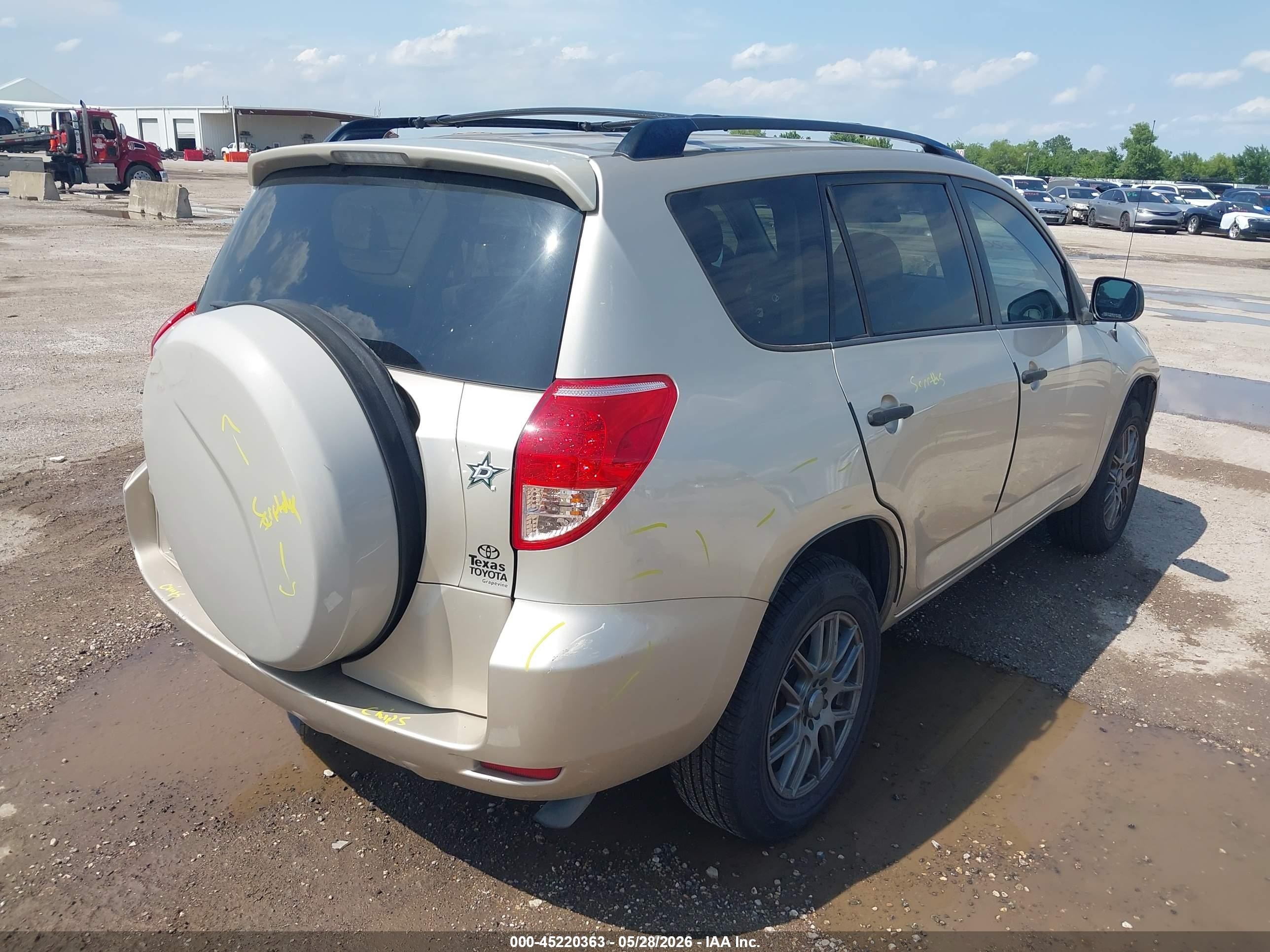 2008 Toyota Rav4 Base V6 Gold vin: JTMZK33V885019145