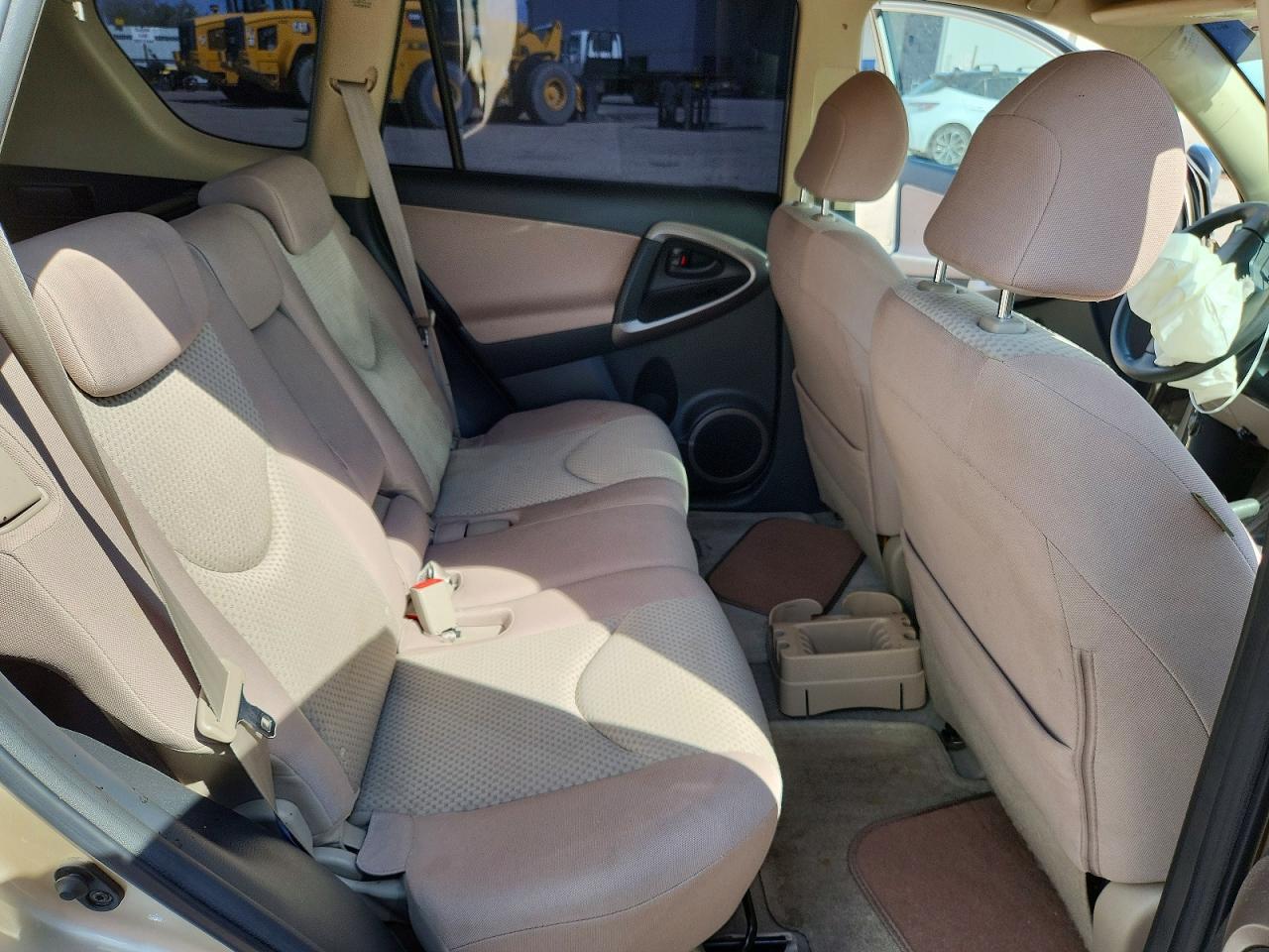 2007 Toyota Rav4 Base Tan vin: JTMZK33V976005117