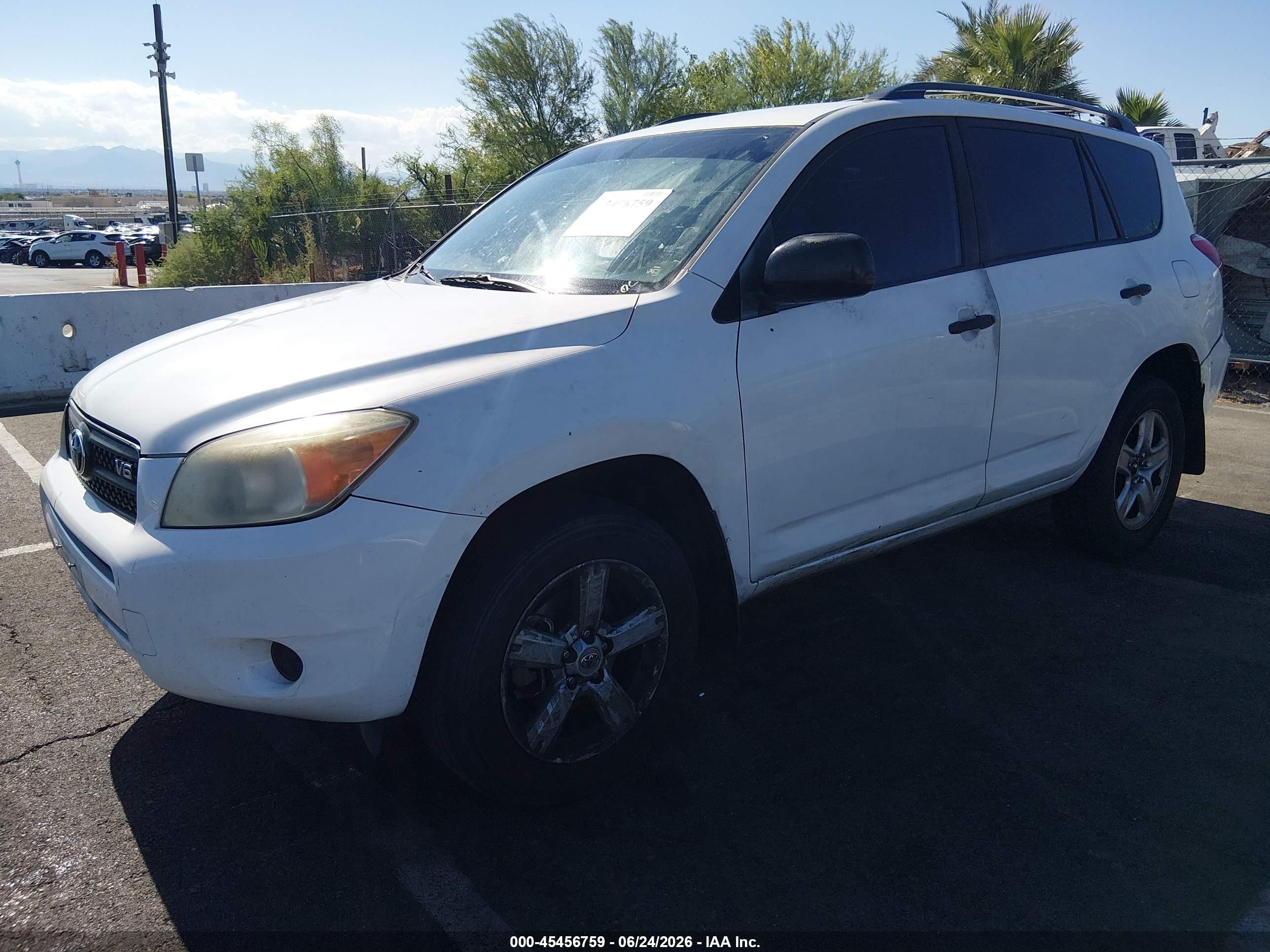 2008 Toyota Rav4 Base V6 White vin: JTMZK33VX85016957