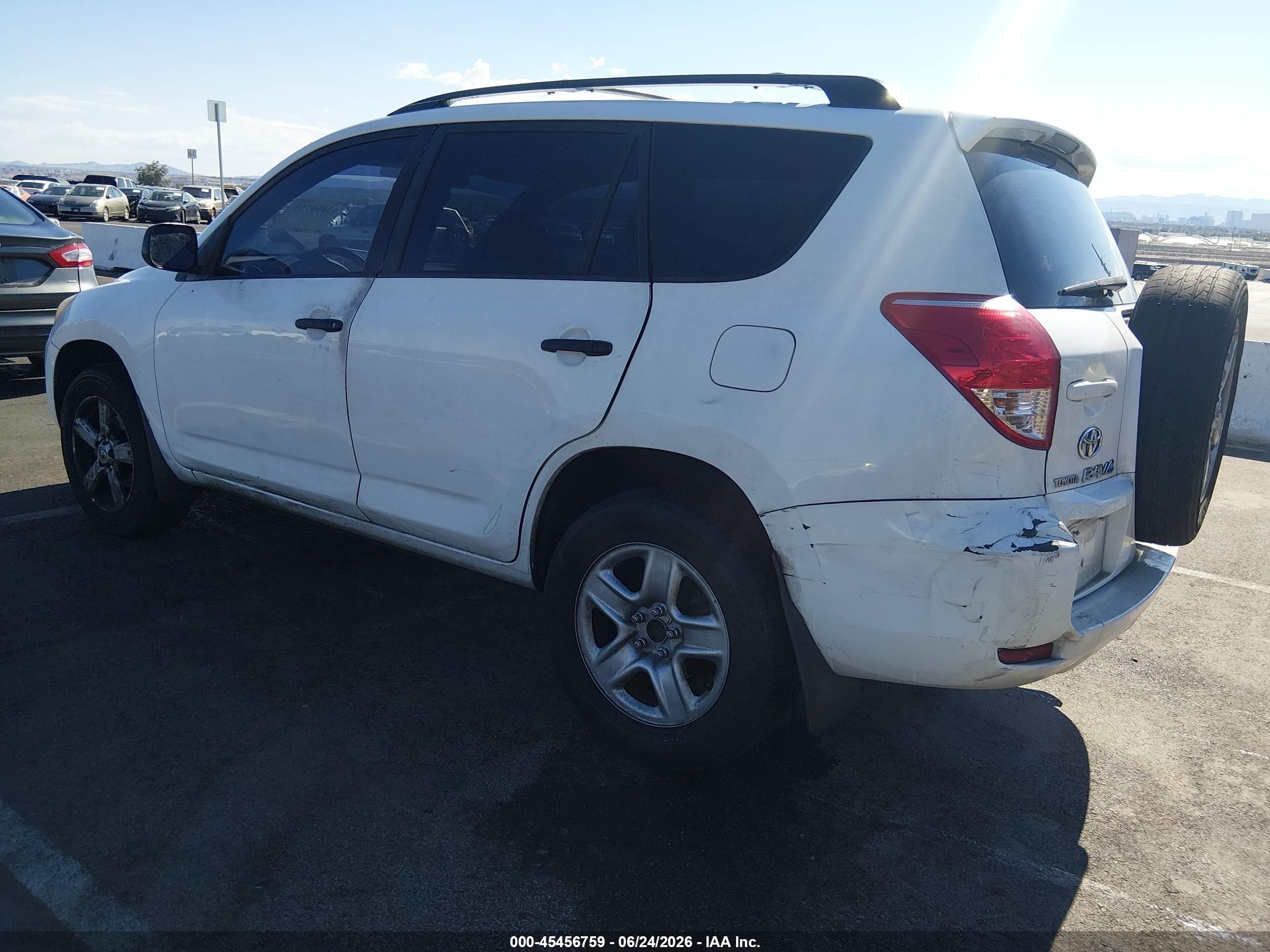 2008 Toyota Rav4 Base V6 White vin: JTMZK33VX85016957