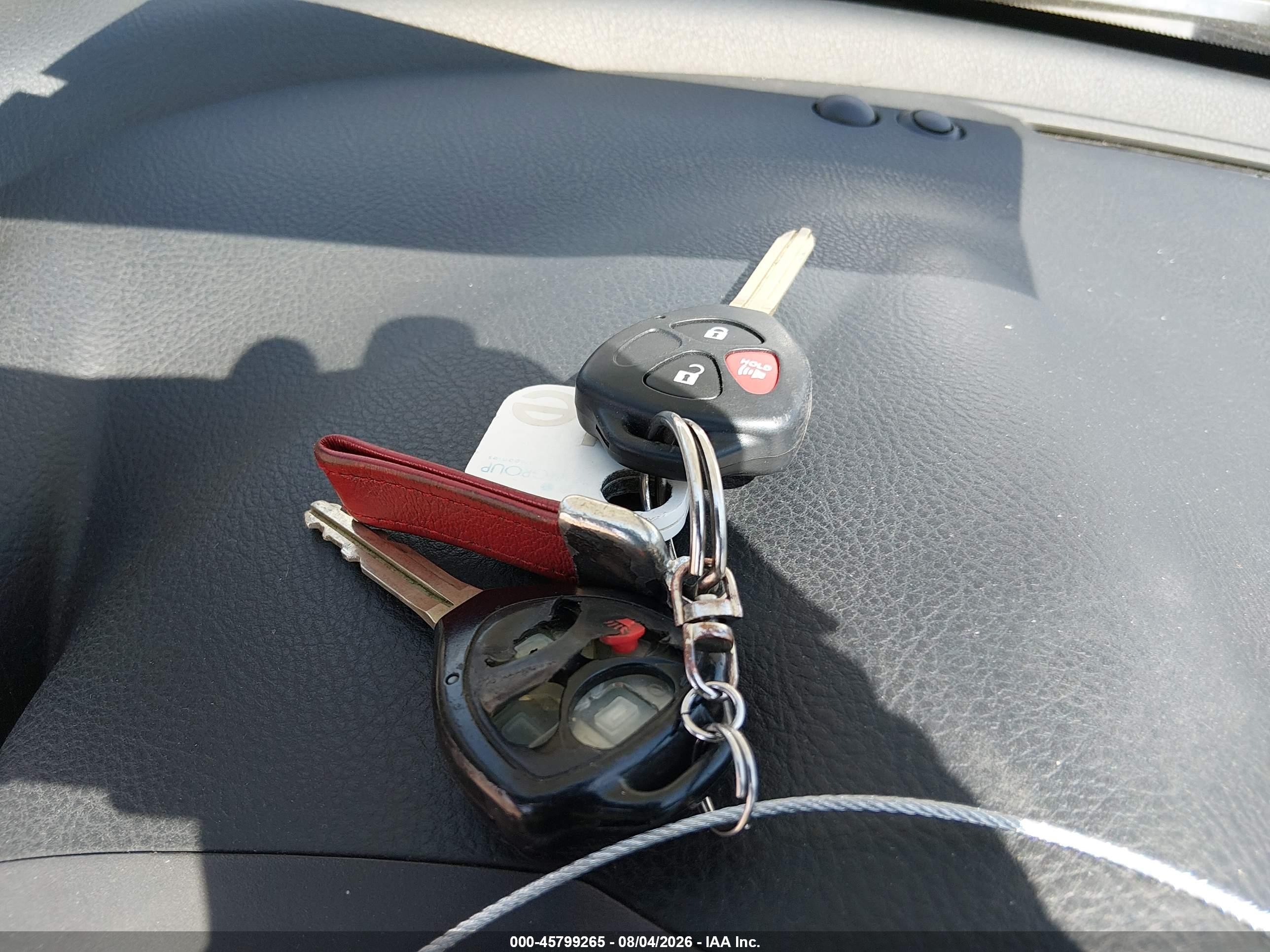 2007 Toyota Rav4 Limited Silver vin: JTMZK34V575007595
