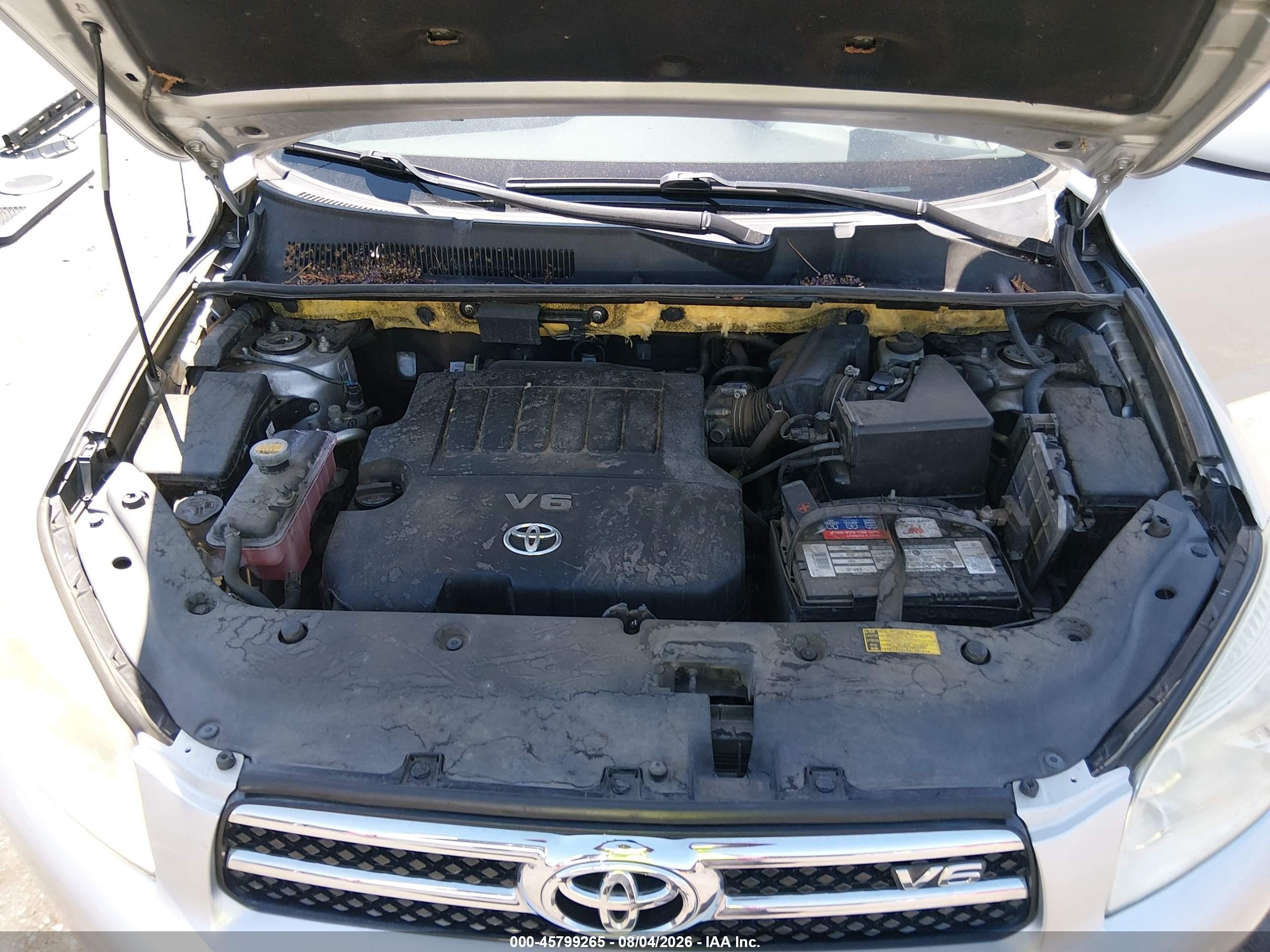 2007 Toyota Rav4 Limited Silver vin: JTMZK34V575007595