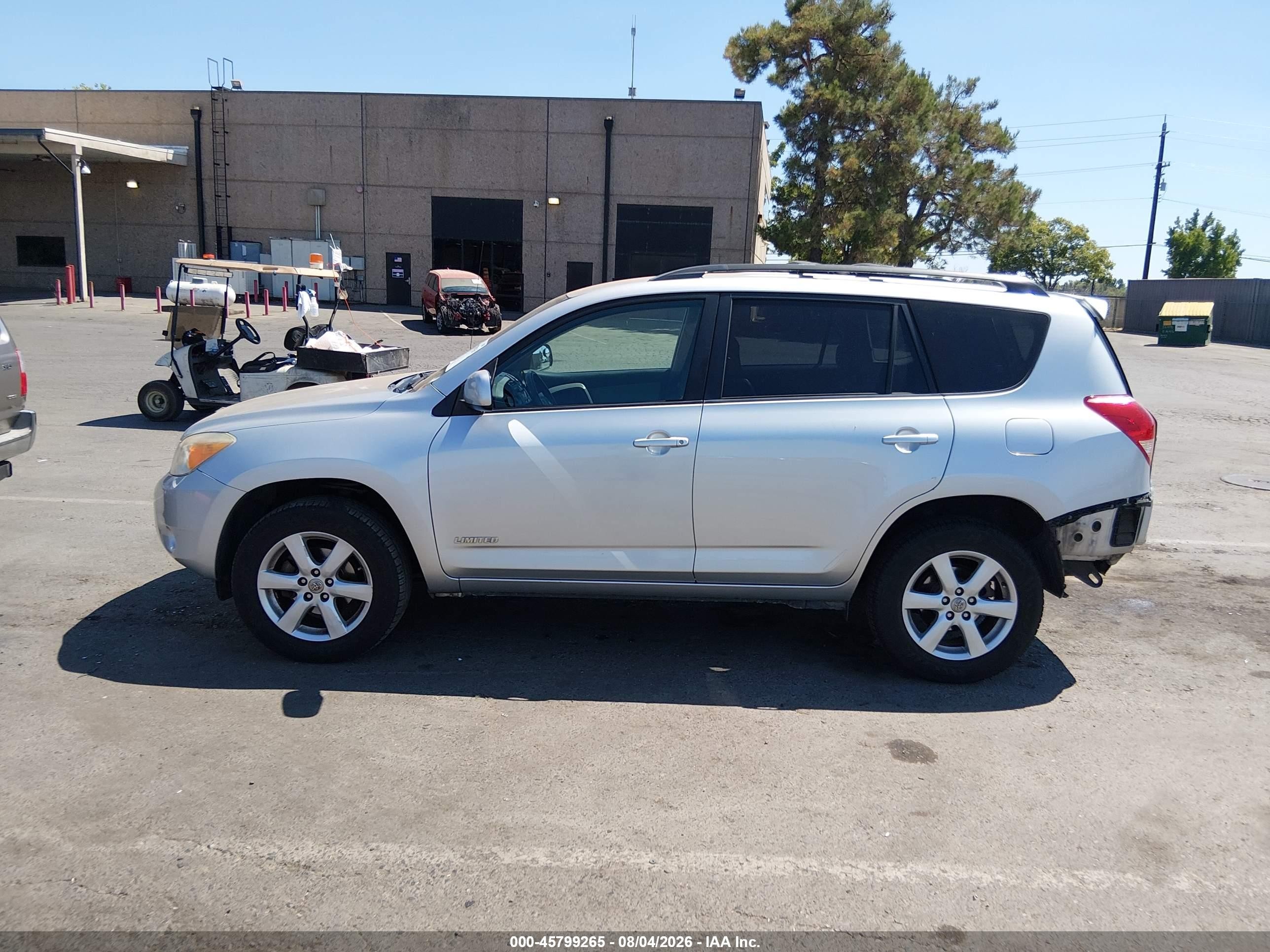 2007 Toyota Rav4 Limited Silver vin: JTMZK34V575007595