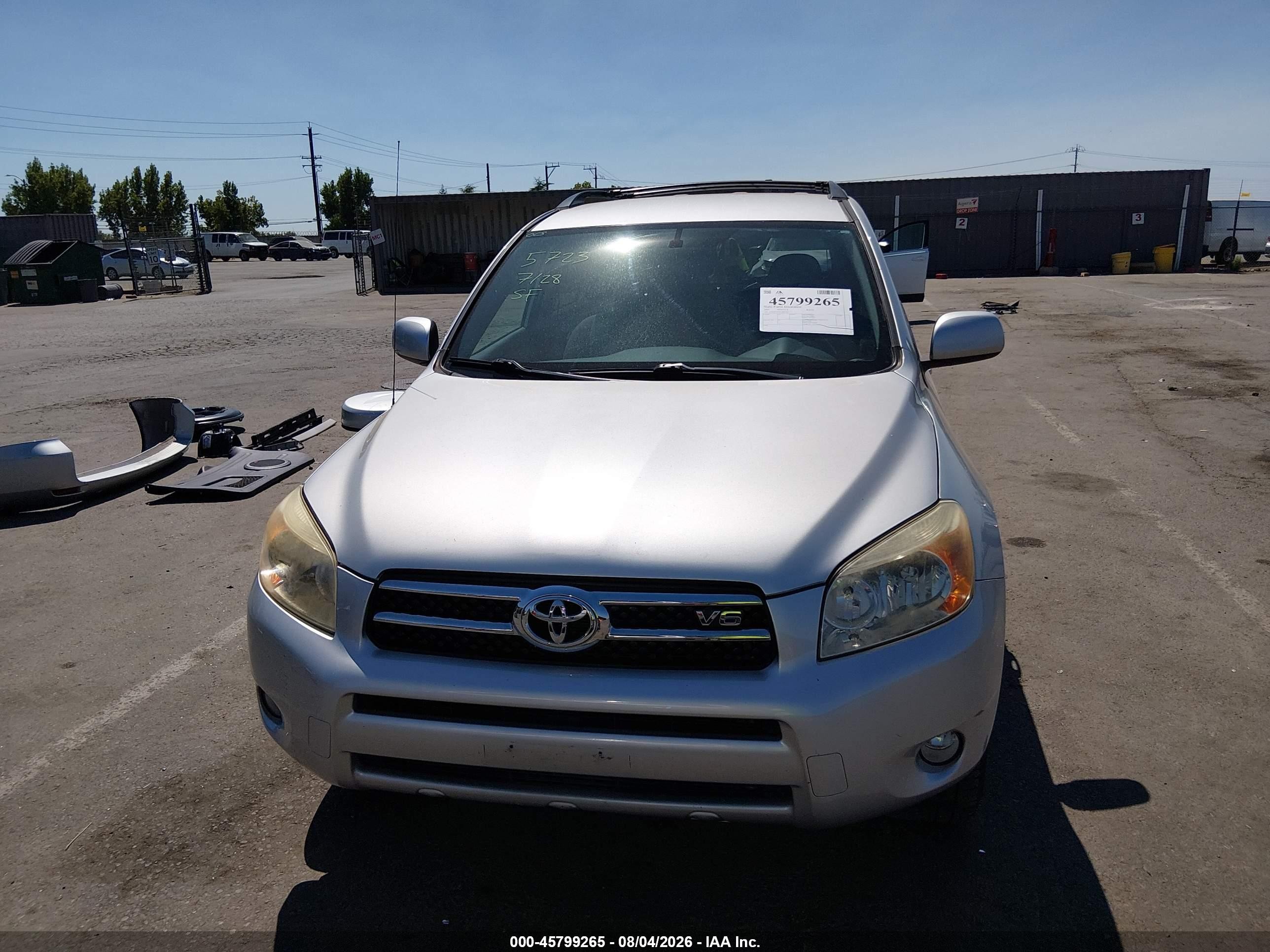 2007 Toyota Rav4 Limited Silver vin: JTMZK34V575007595
