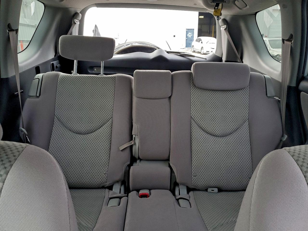 2008 Toyota Rav 4 Silver vin: JTMZK35V885022916
