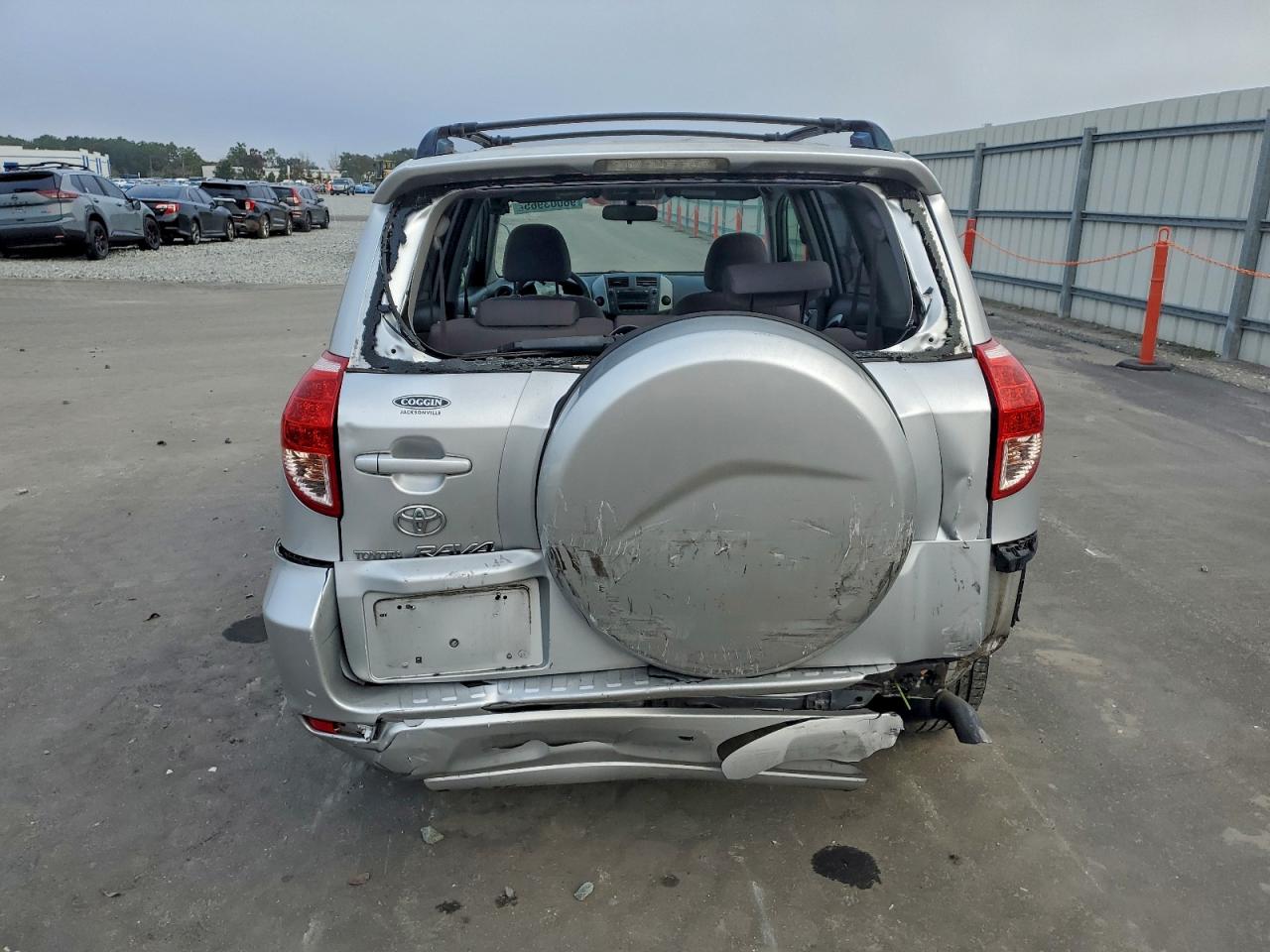 2008 Toyota Rav 4 Silver vin: JTMZK35V885022916