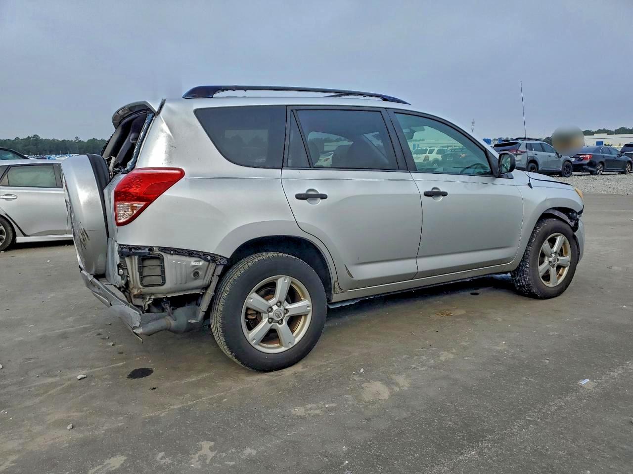 2008 Toyota Rav 4 Silver vin: JTMZK35V885022916