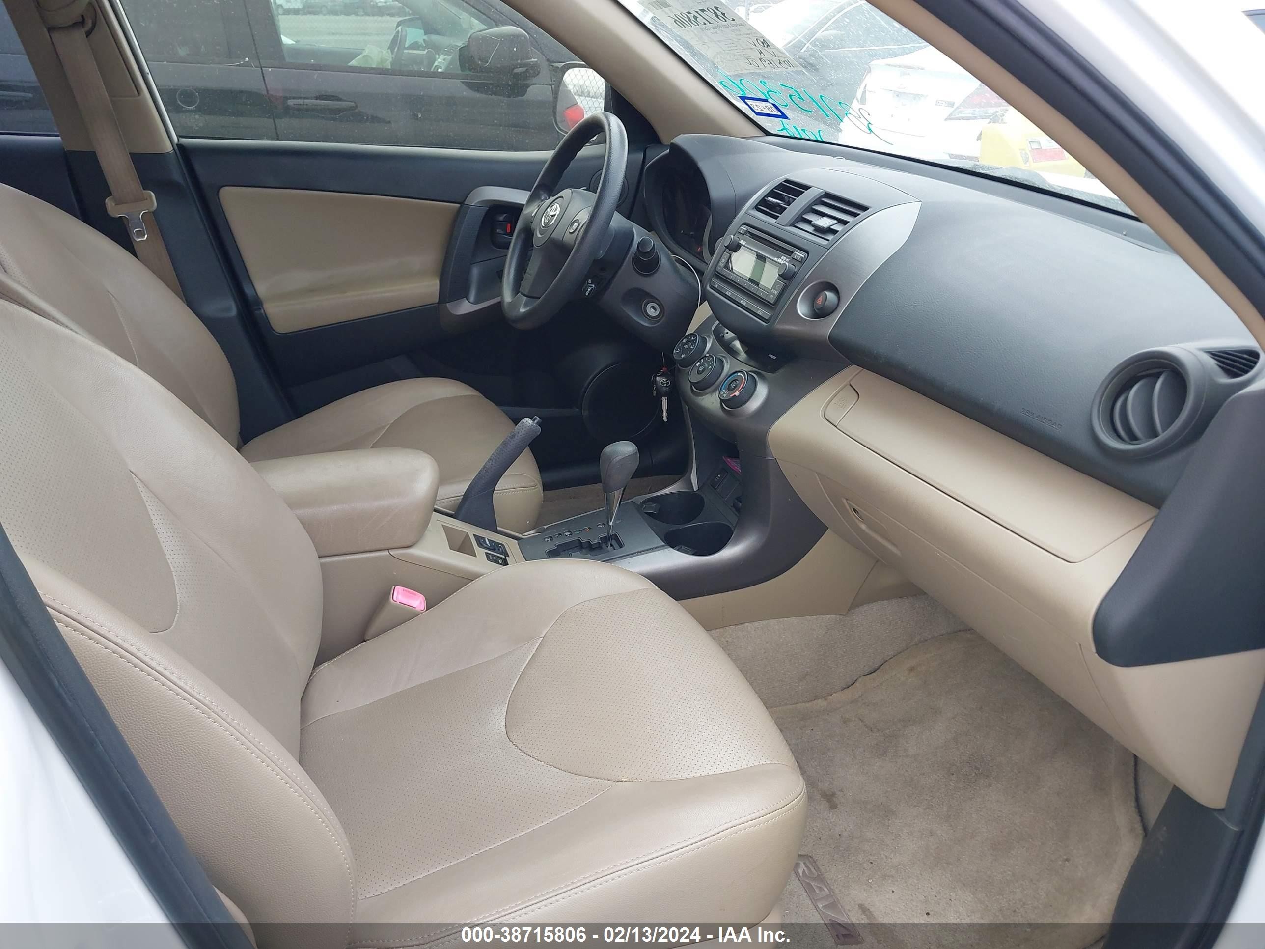 2012 Toyota Rav4 Base V6 White vin: JTMZK4DV0CD005078