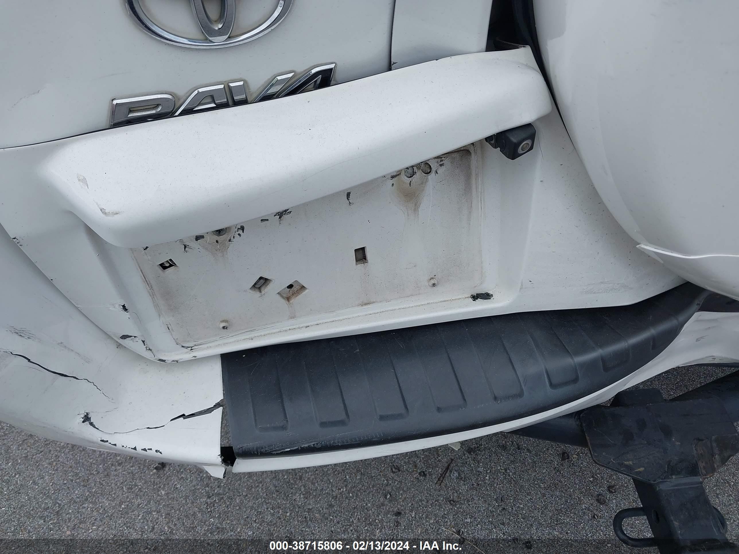 2012 Toyota Rav4 Base V6 White vin: JTMZK4DV0CD005078