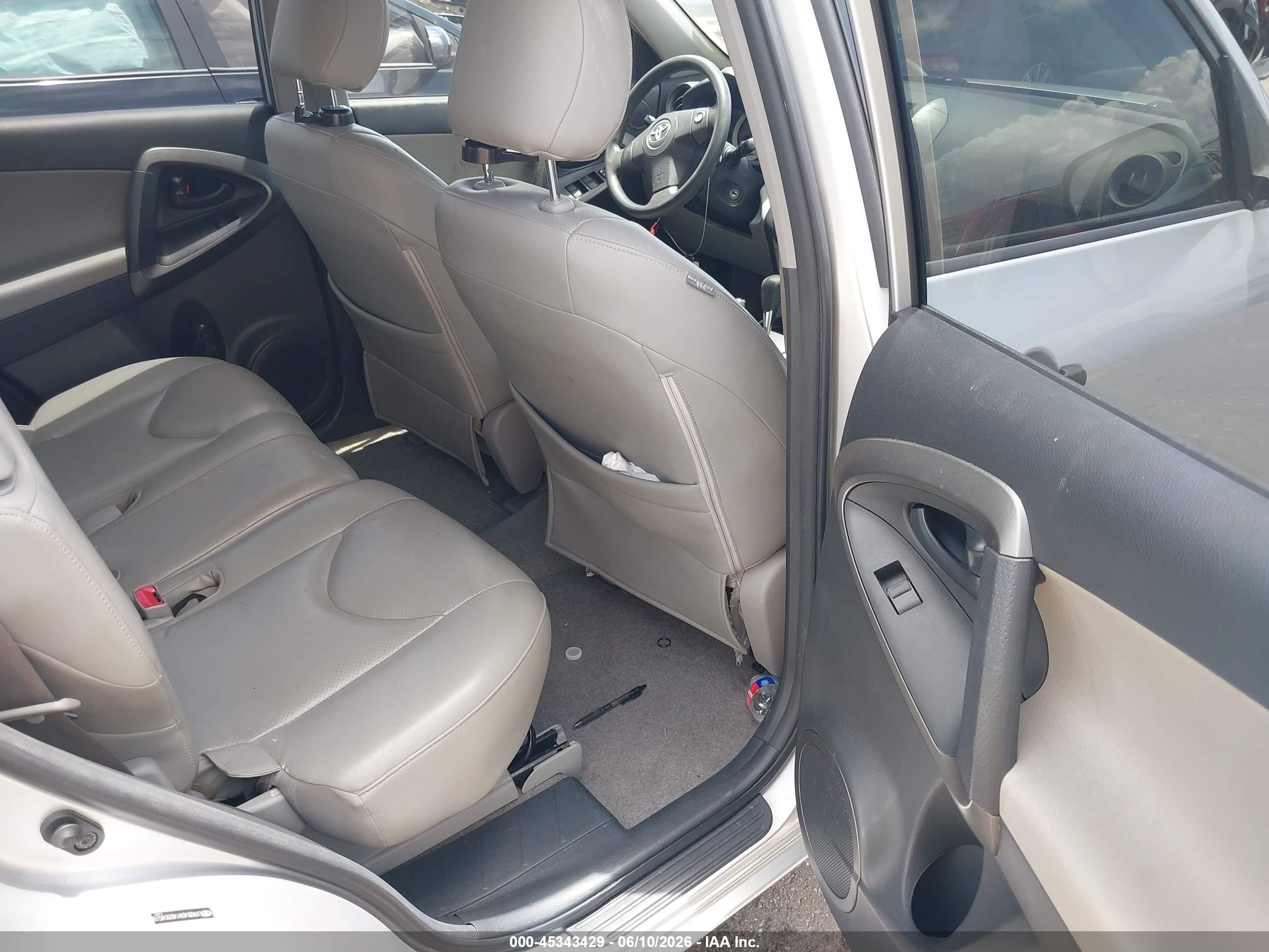 2010 Toyota Rav4 Base V6 Gray vin: JTMZK4DV1AD004518
