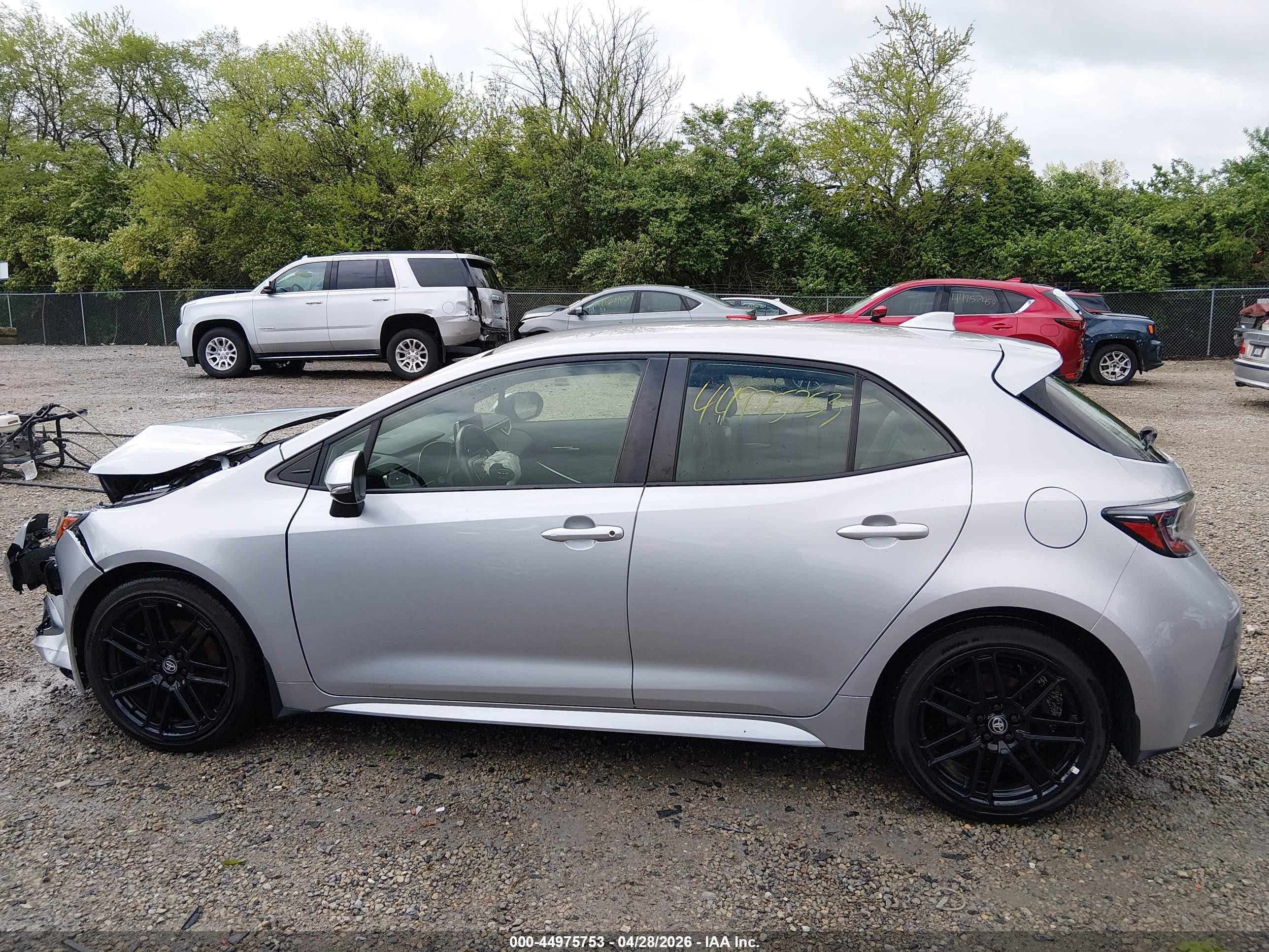 2022 Toyota Corolla Xse Silver vin: JTNA4MBE4N3164233