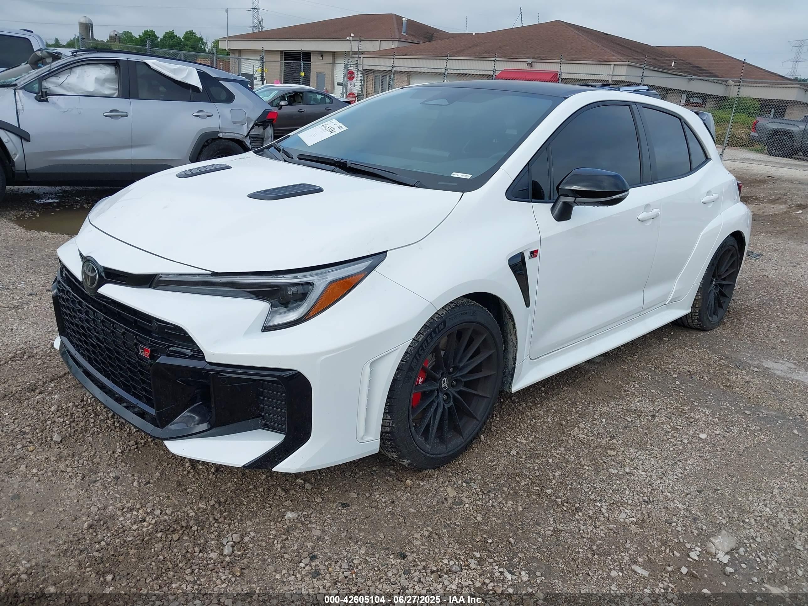 2025 Toyota Gr Corolla Premium Plus White vin: JTNABAAE2SA019172