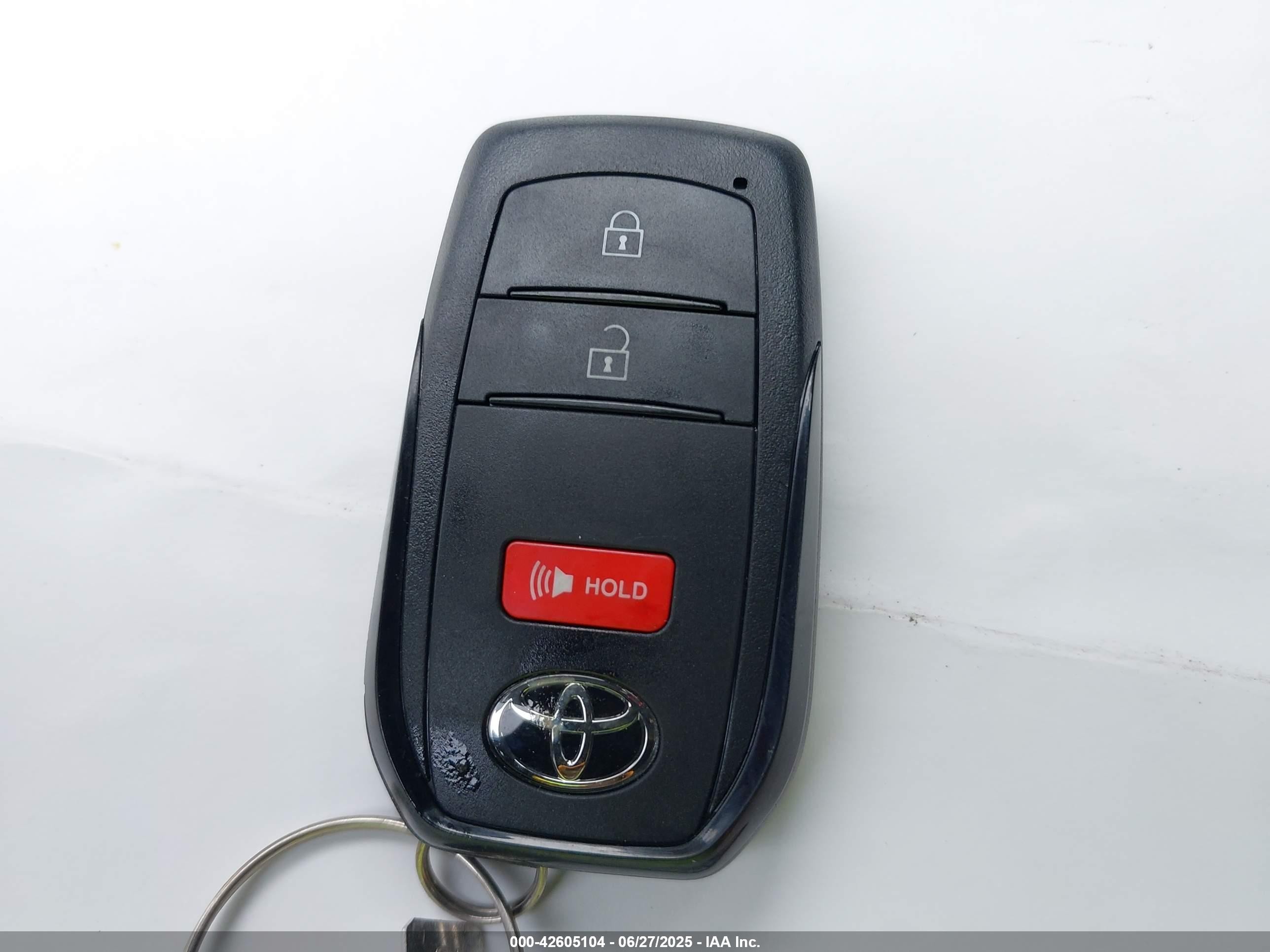 2025 Toyota Gr Corolla Premium Plus White vin: JTNABAAE2SA019172