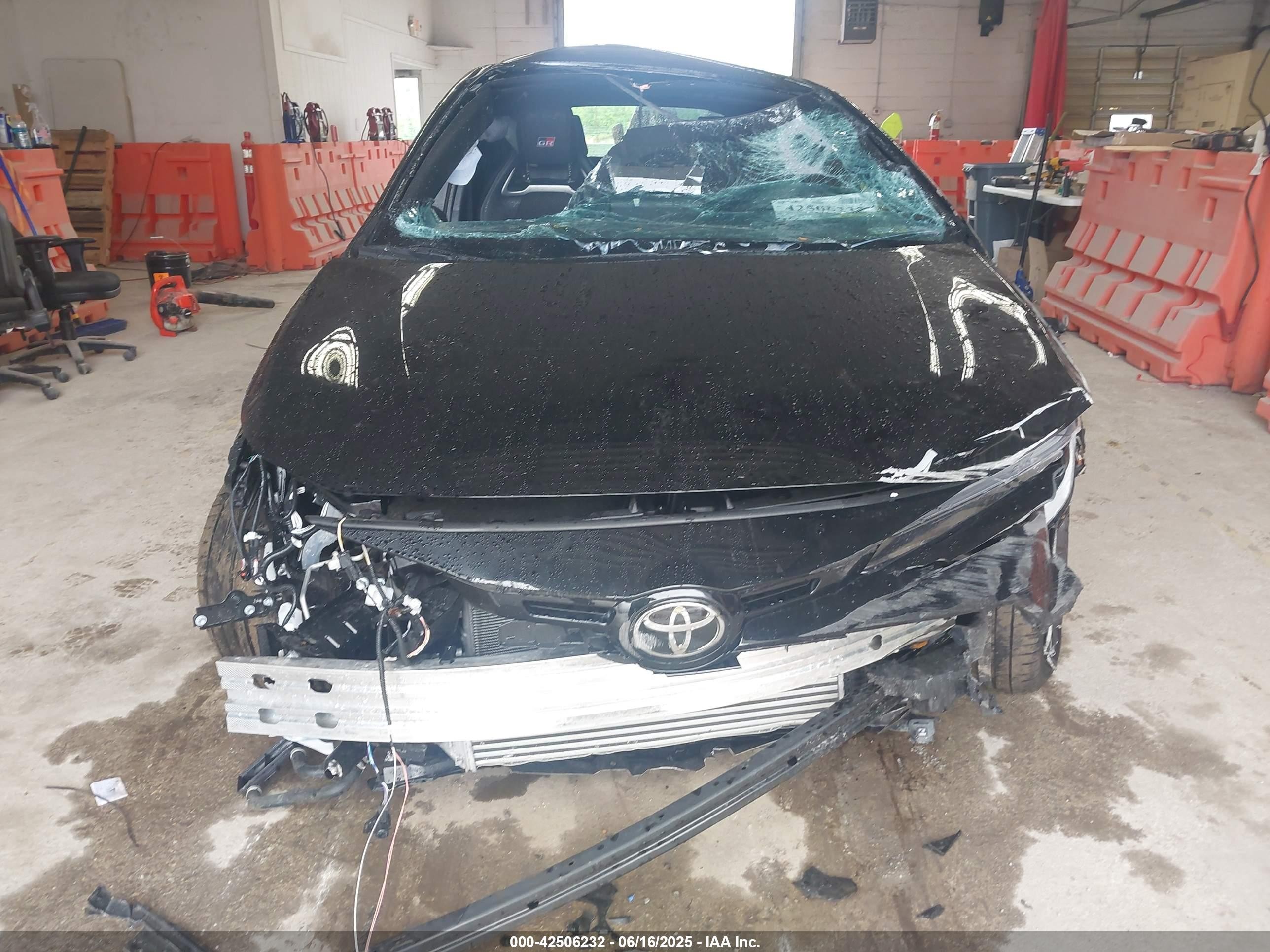 2025 Toyota Gr Corolla Premium Black vin: JTNABAAEXSA017007