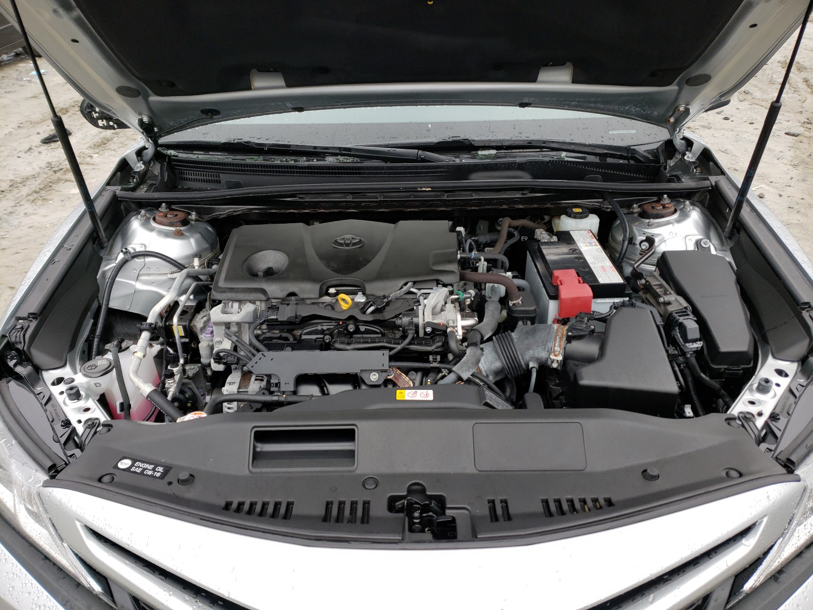 2018 Toyota Camry L Silver vin: JTNB11HK4J3043575