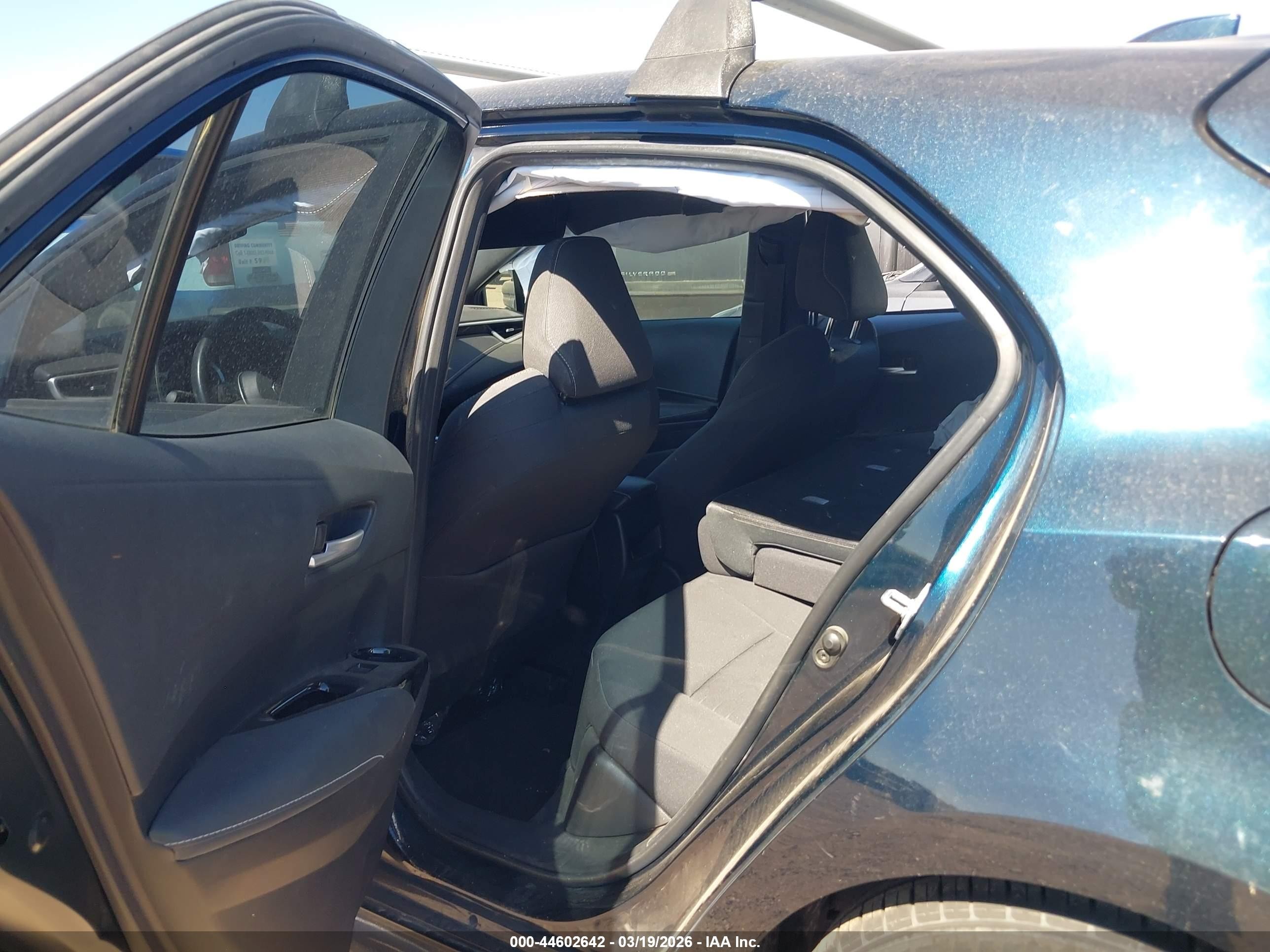 2021 Toyota Corolla Se Turquoise vin: JTNB4MBE7M3126076