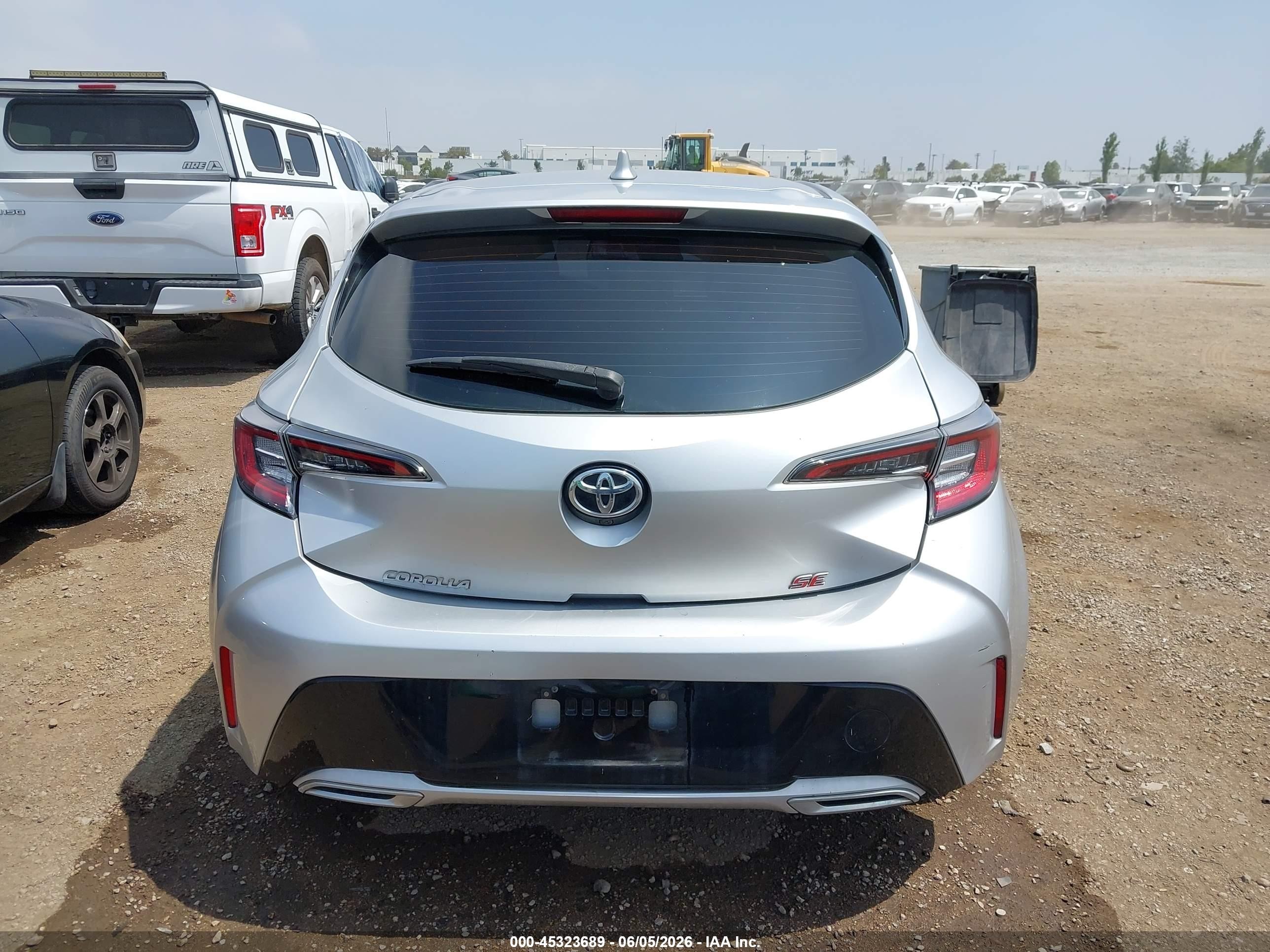 2020 Toyota Corolla Se Silver vin: JTNB4RBE4L3087491