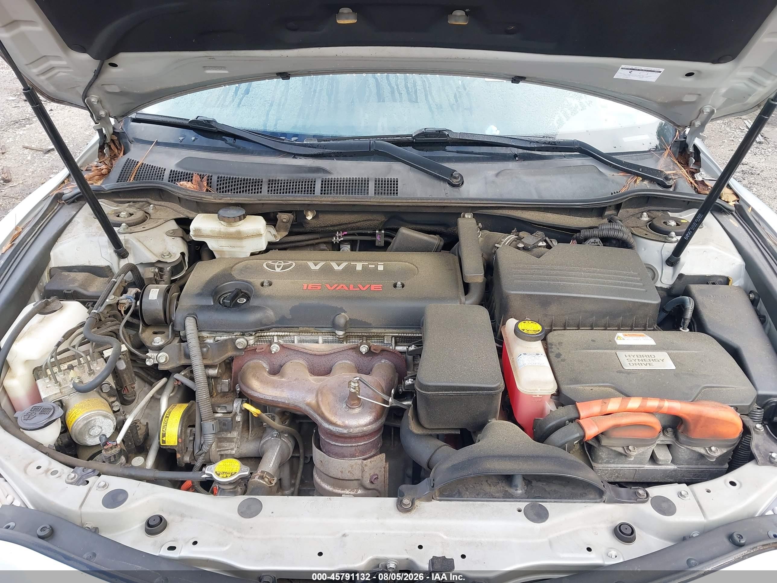 2007 Toyota Camry Hybrid   Silver vin: JTNBB46K073003147