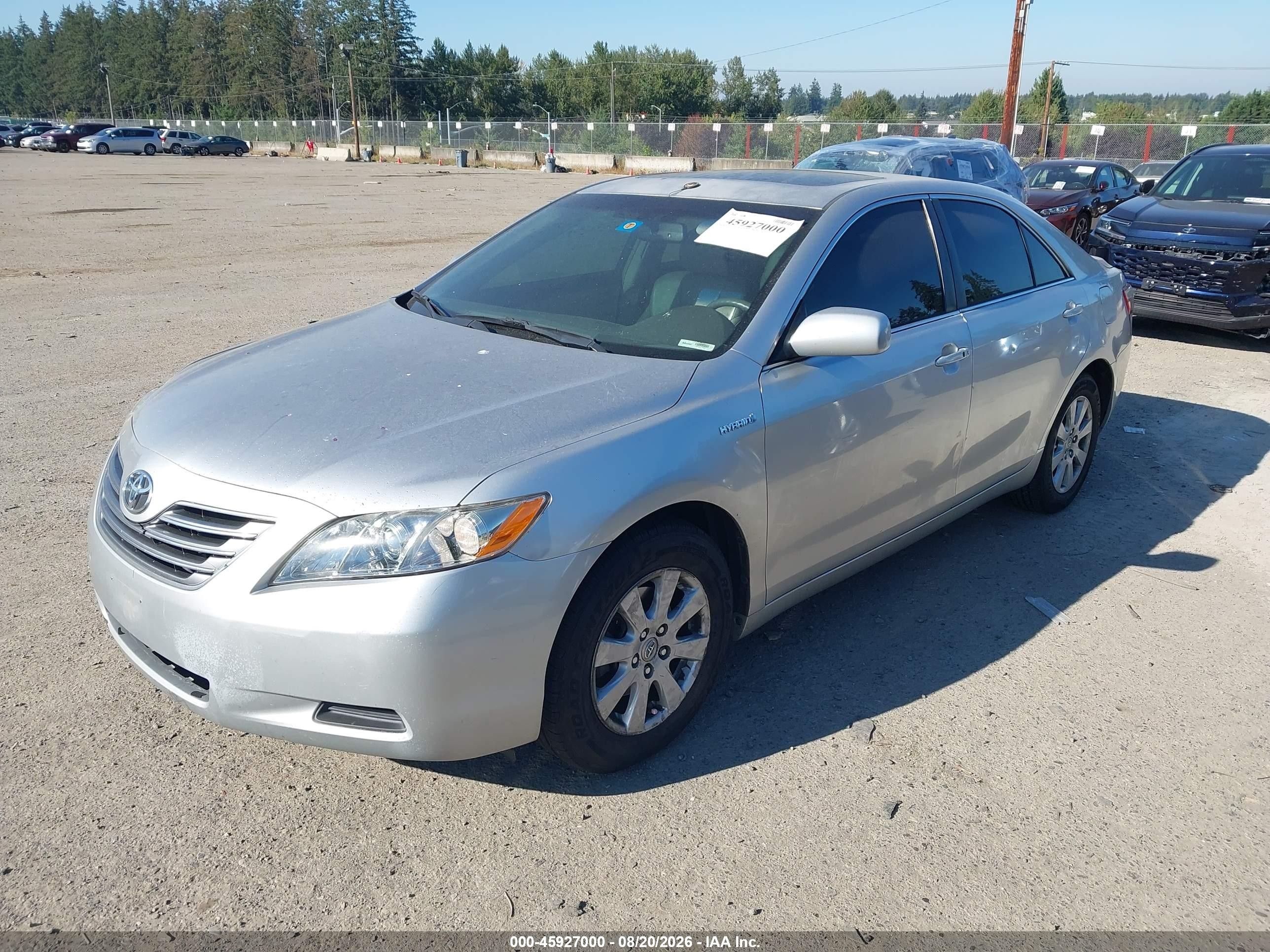 2007 Toyota Camry Hybrid   Silver vin: JTNBB46K073007313
