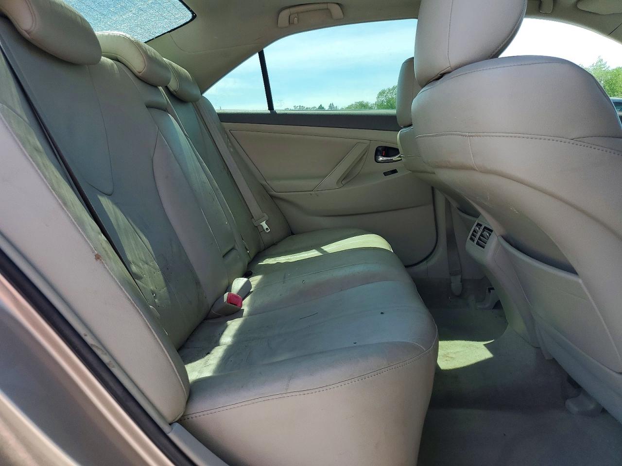 2007 Toyota Camry Hybrid Желто-коричневый vin: JTNBB46K073007747