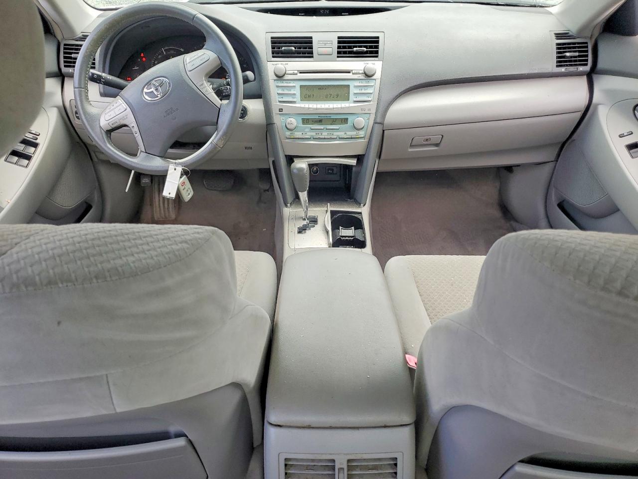 2007 Toyota Camry Hybrid Серебряный vin: JTNBB46K073011071